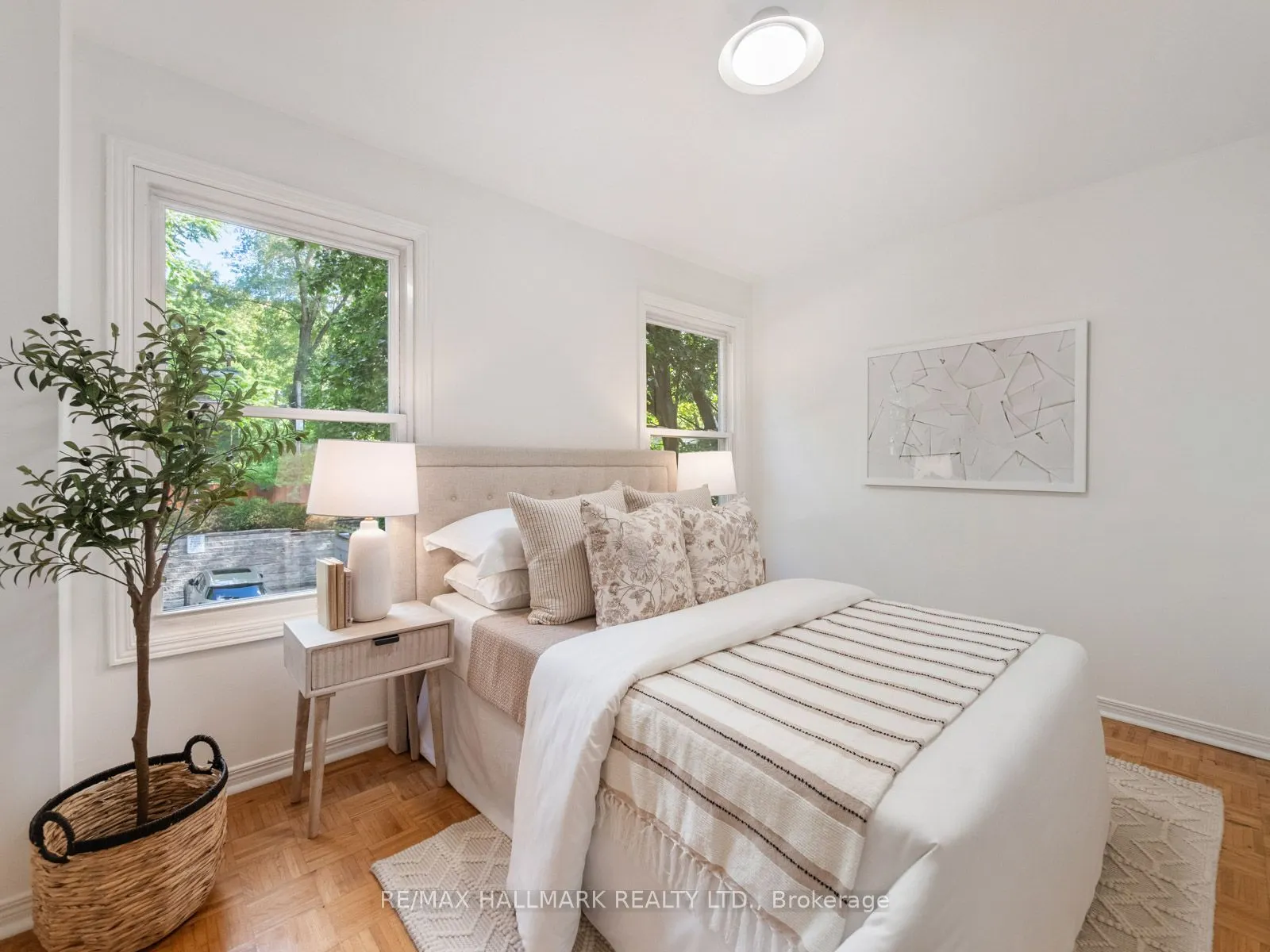 66 Boultbee Avenue, #2