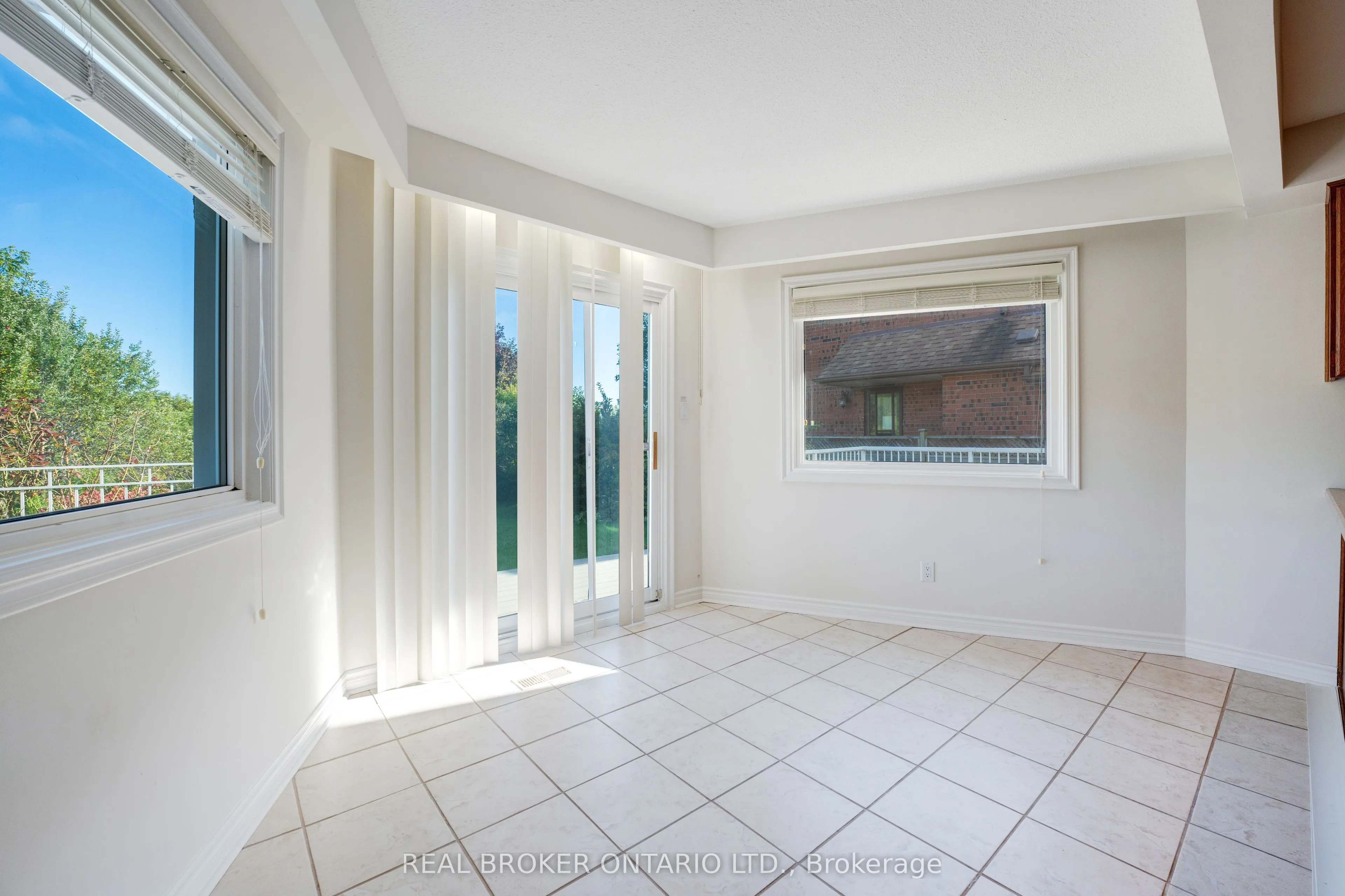 87A Hill Crescent