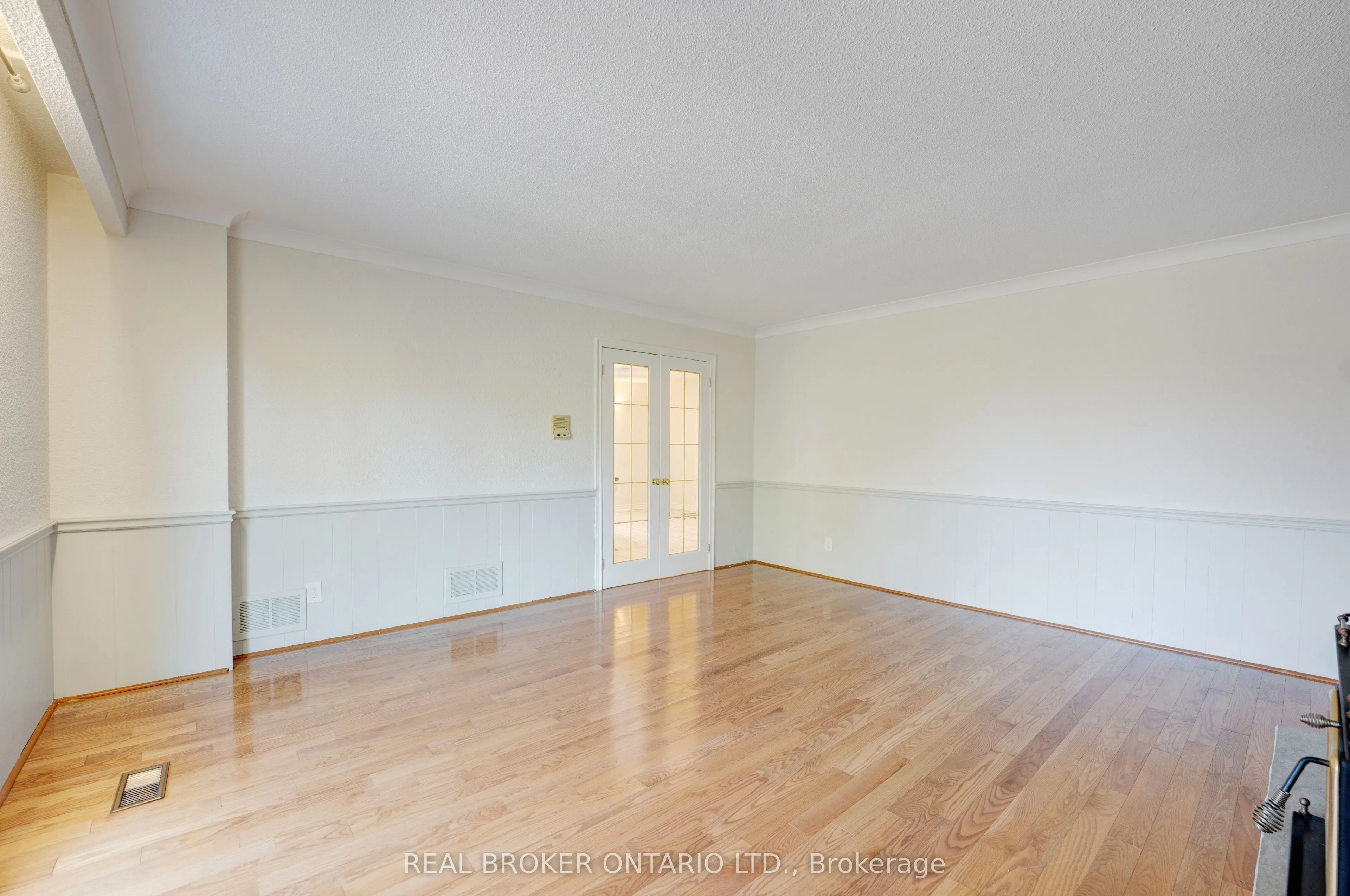 87A Hill Crescent