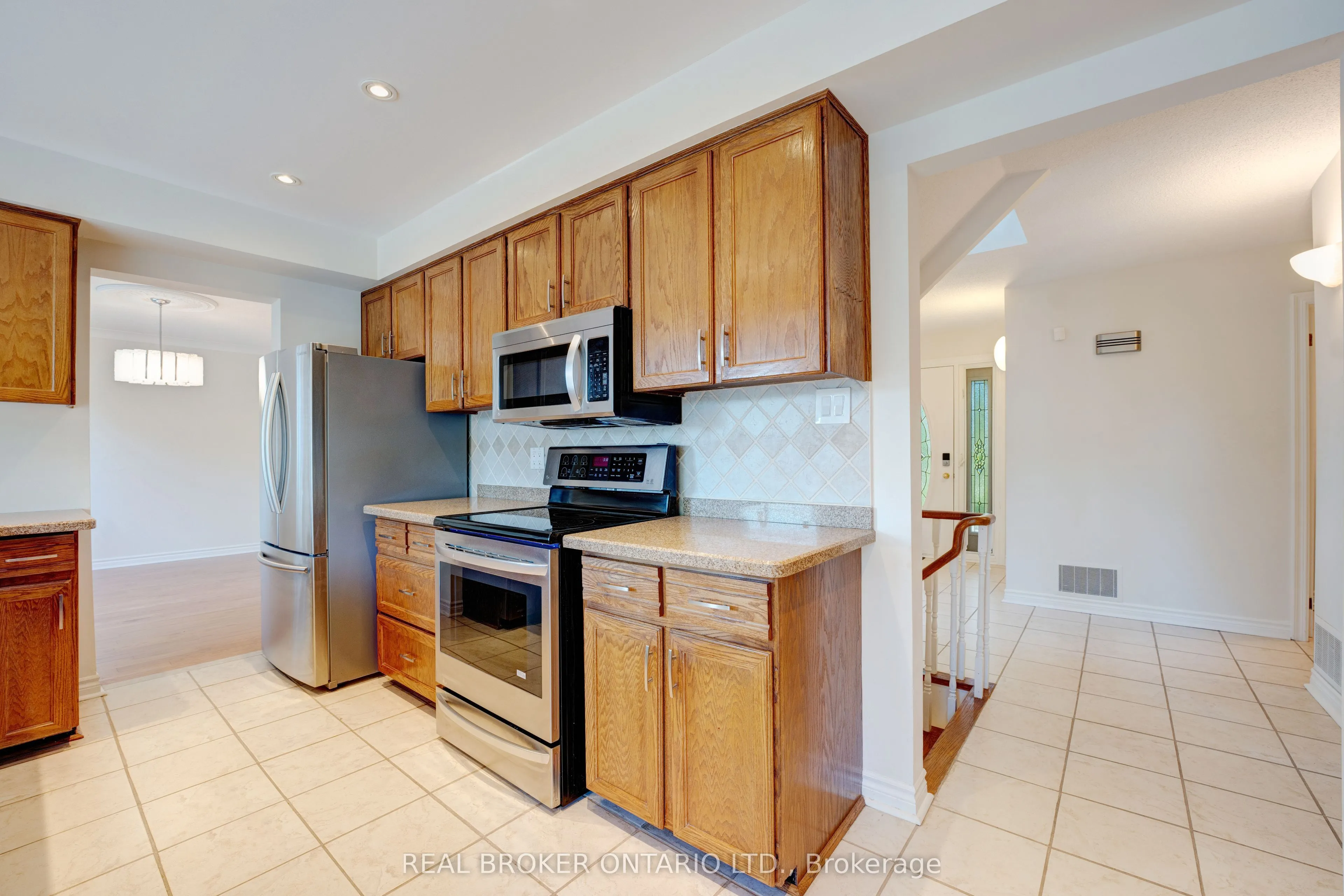87A Hill Crescent