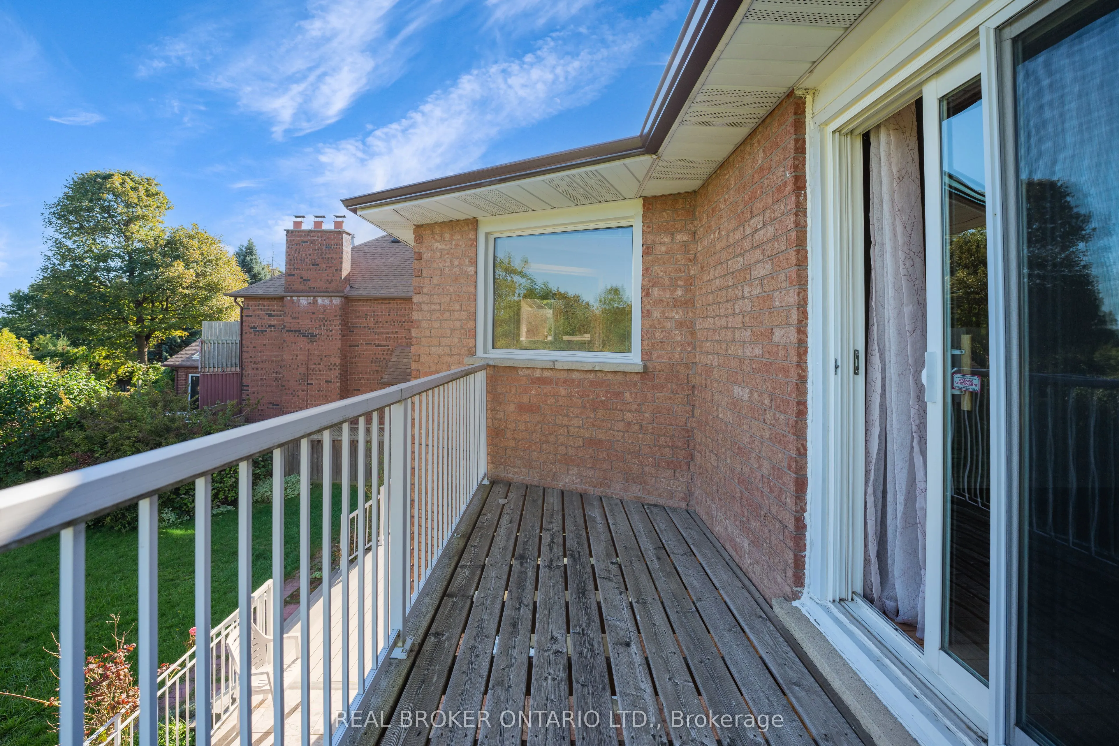 87A Hill Crescent