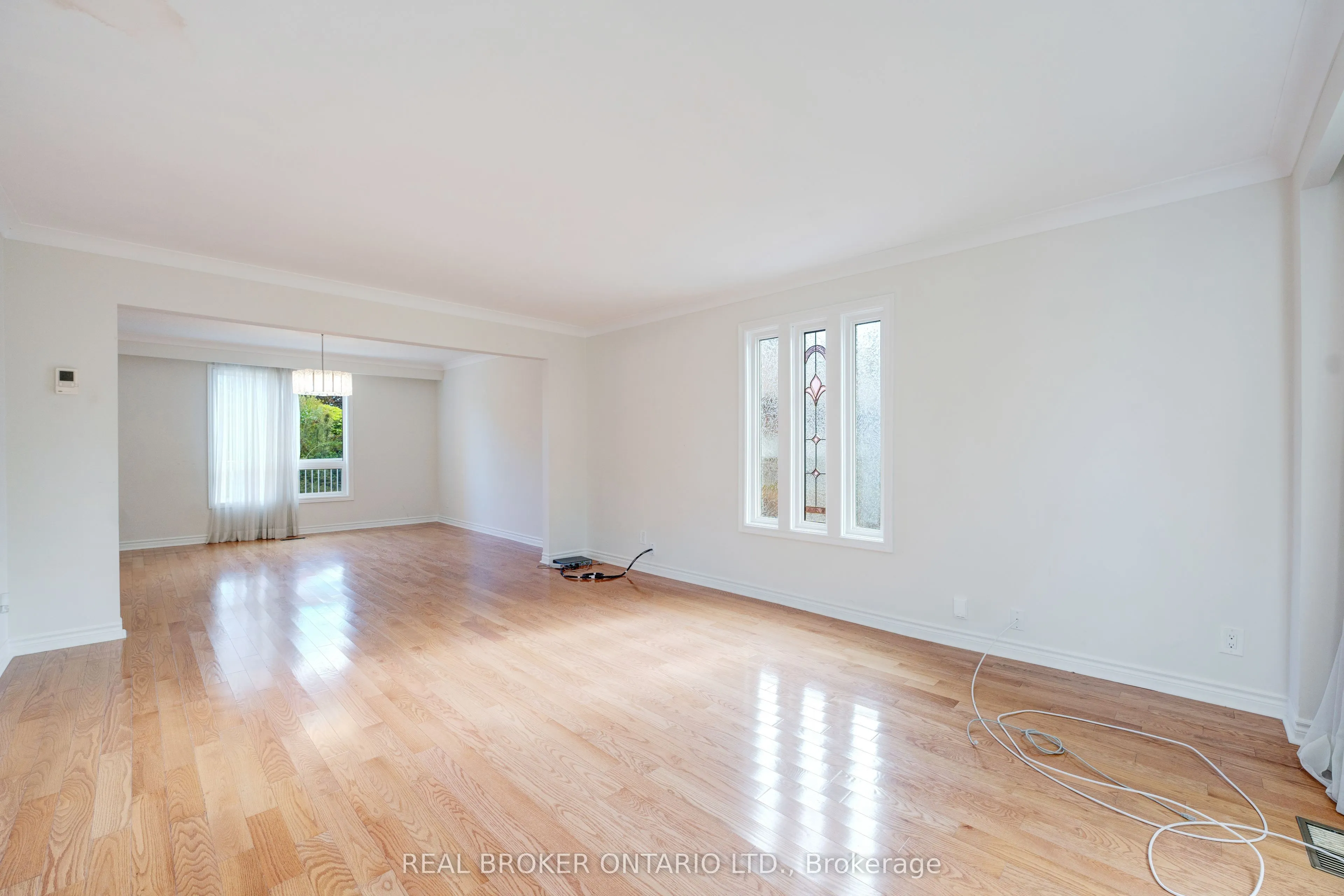 87A Hill Crescent