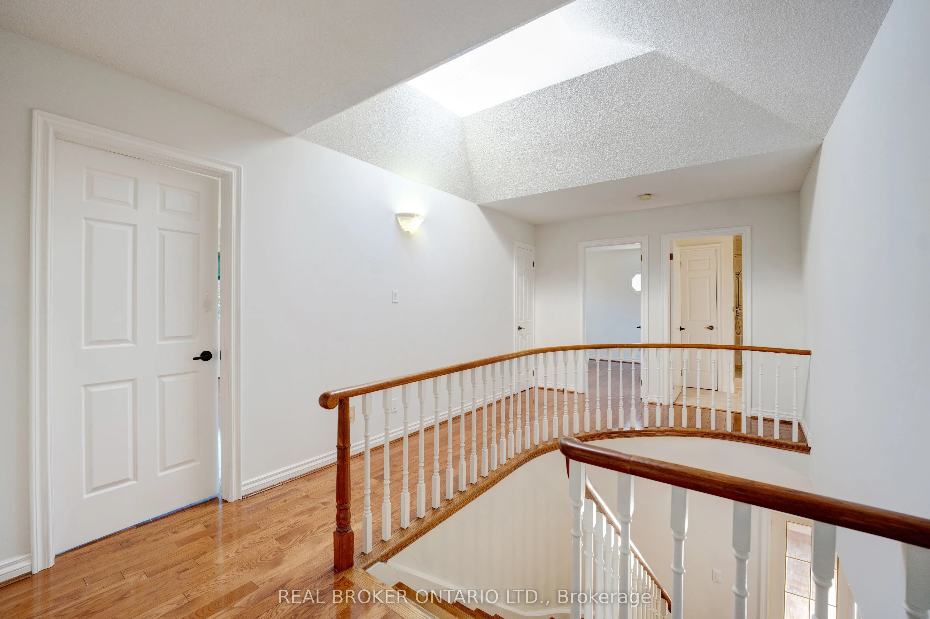 87A Hill Crescent
