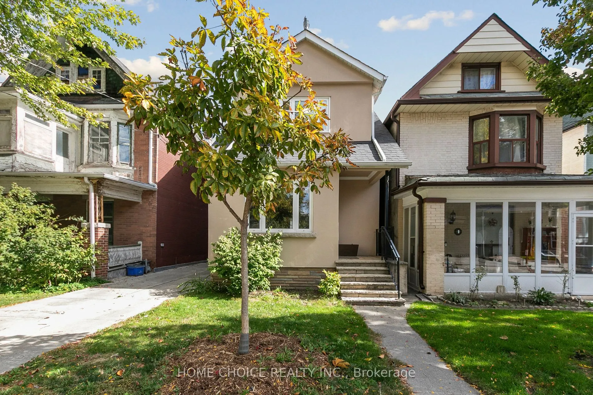 283 Ashdale Avenue
