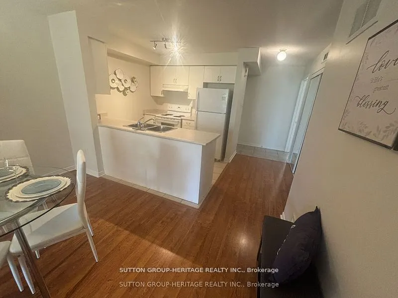 45 Petra Way, #1