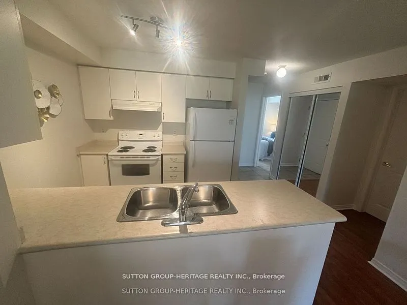 45 Petra Way, #1