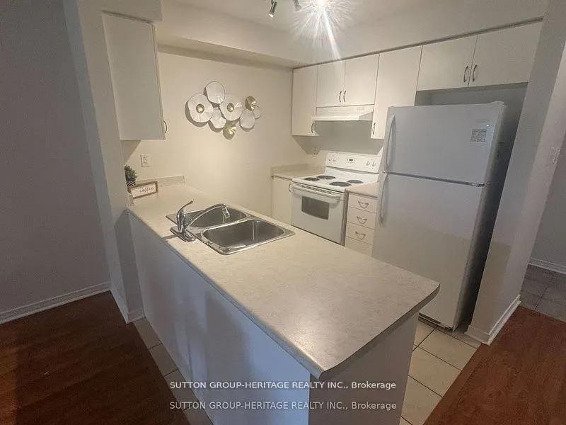 45 Petra Way, #1