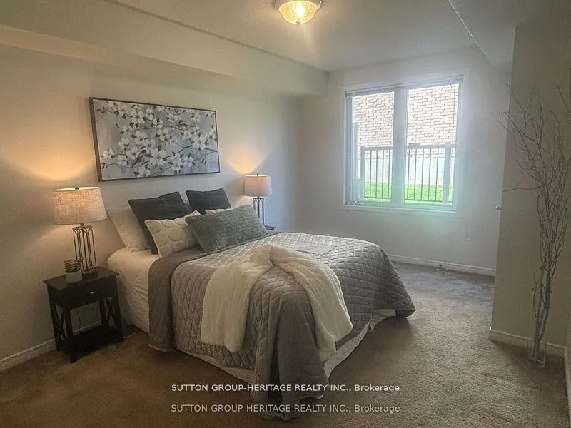 45 Petra Way, #1