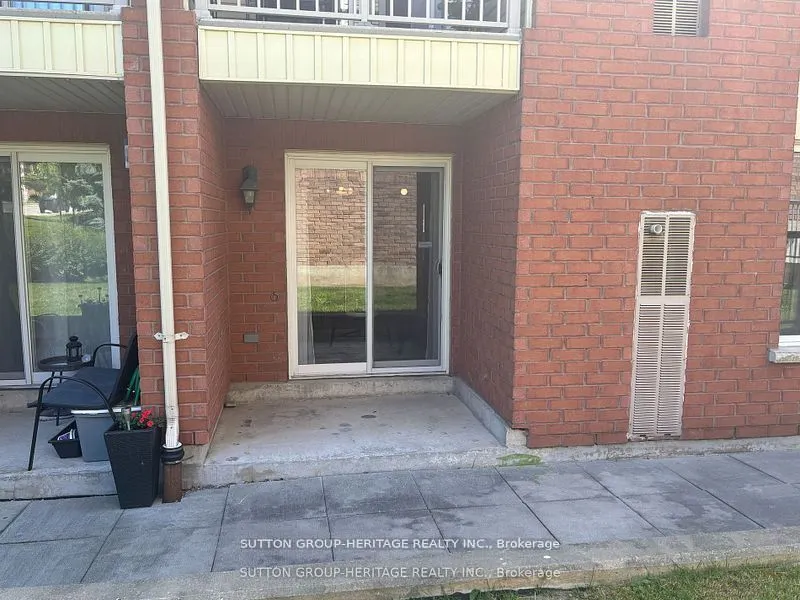 45 Petra Way, #1