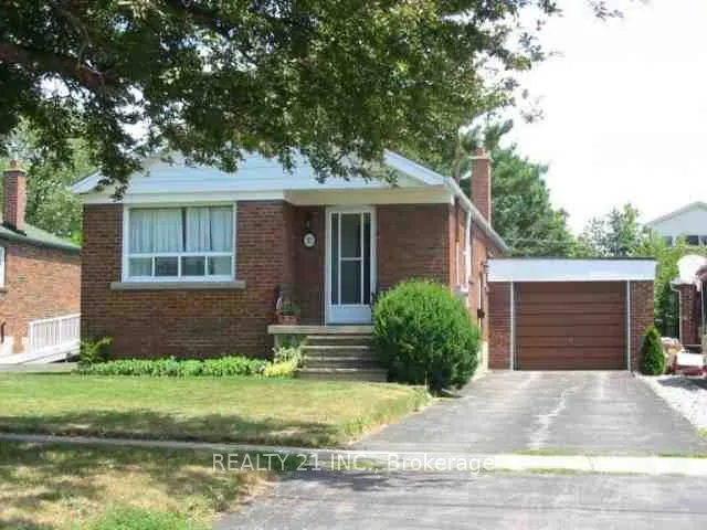 33 Vernadale Crescent