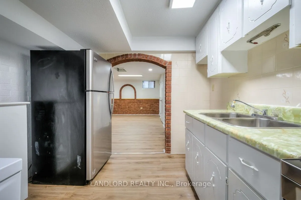 15 Arkona Drive, #Lower