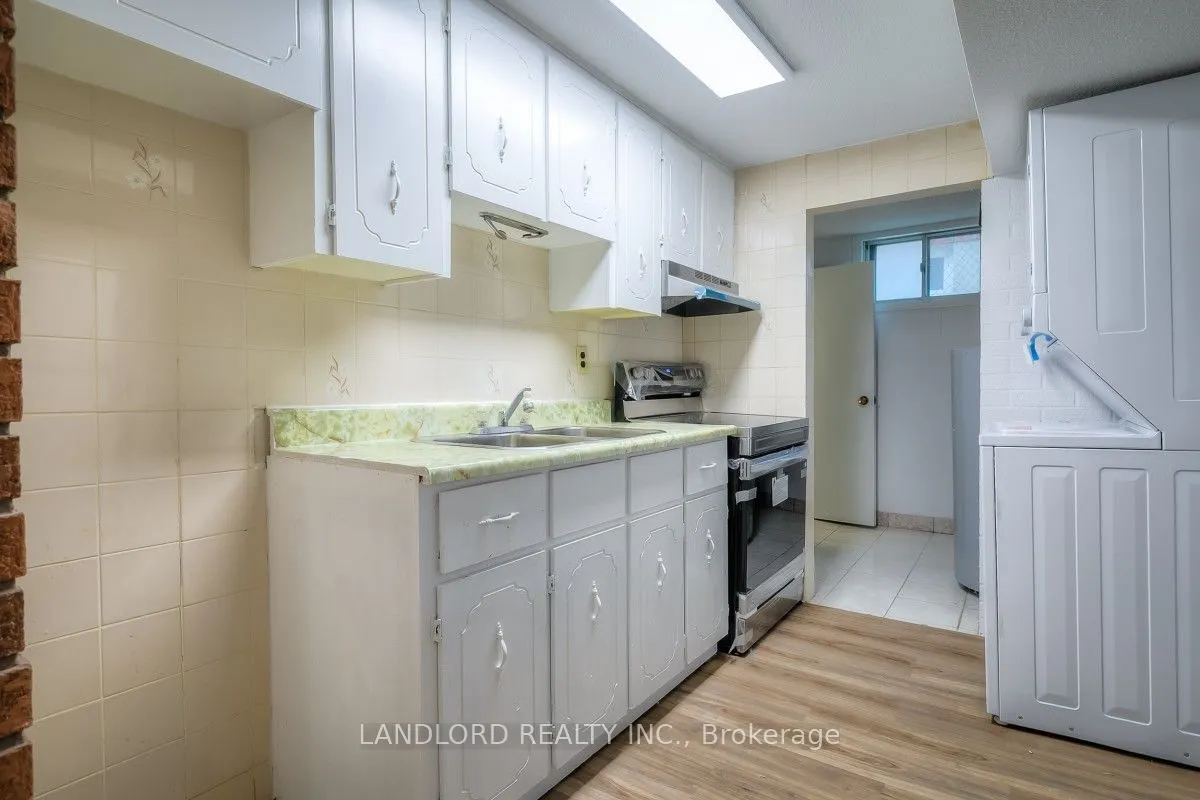 15 Arkona Drive, #Lower