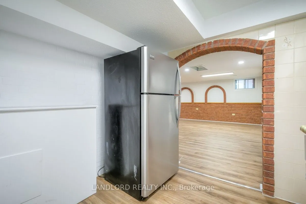 15 Arkona Drive, #Lower