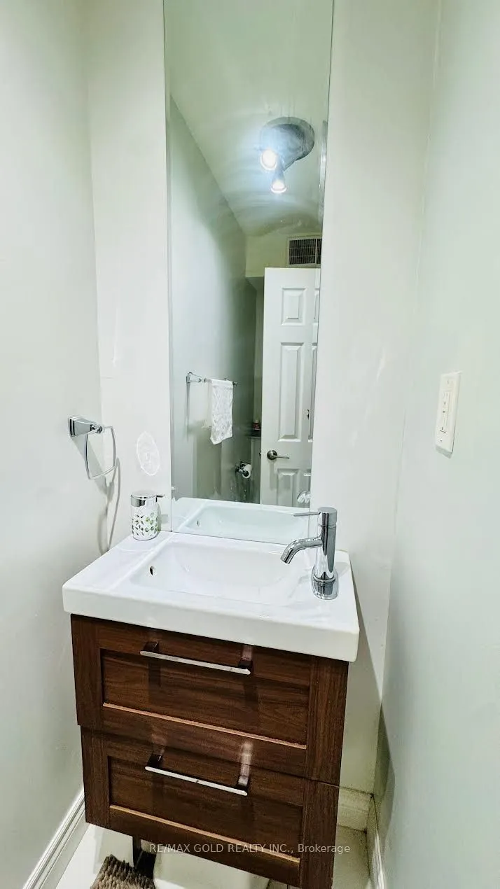 140 Quantrell Trail