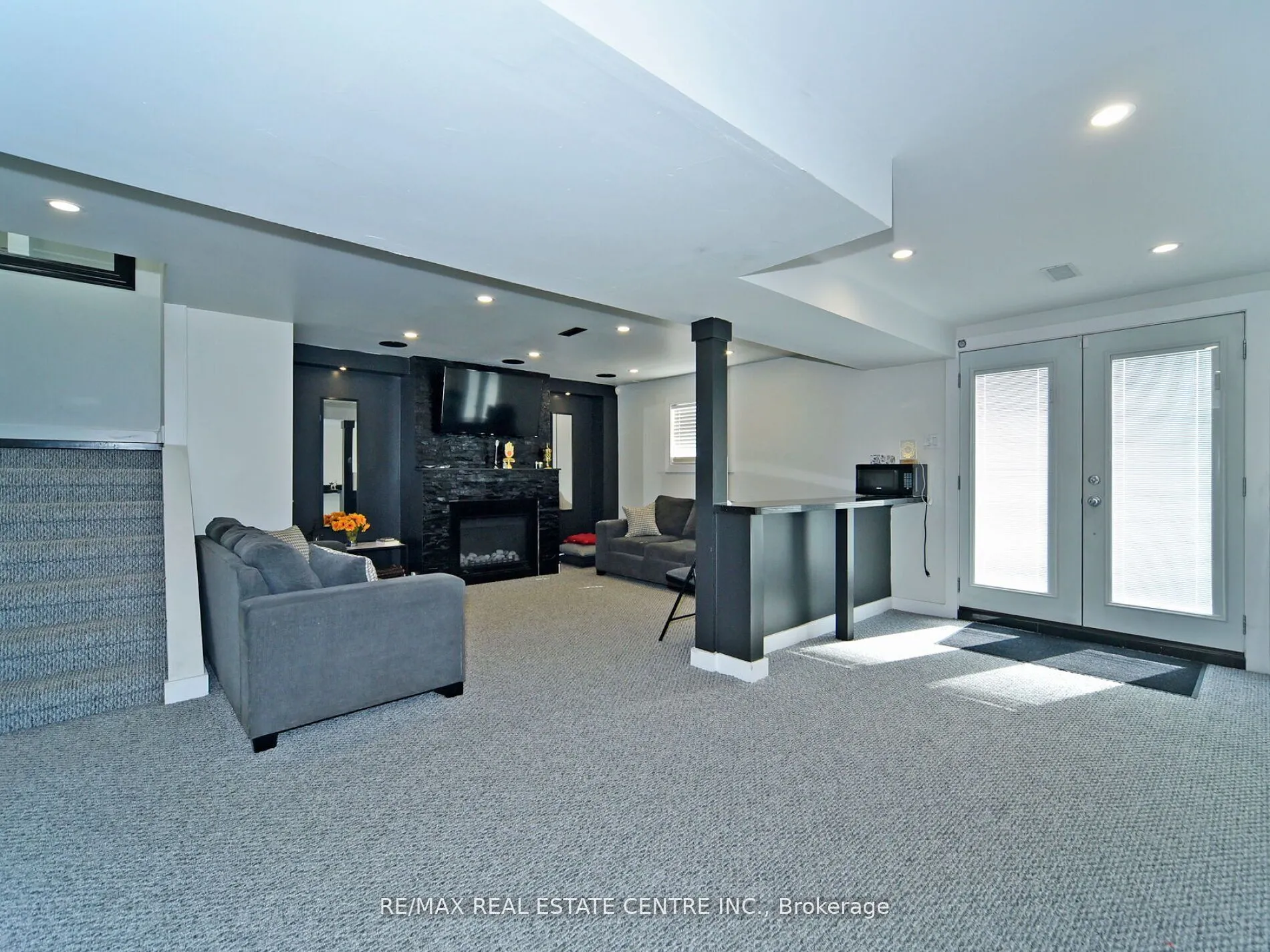 41 Fieldview Crescent