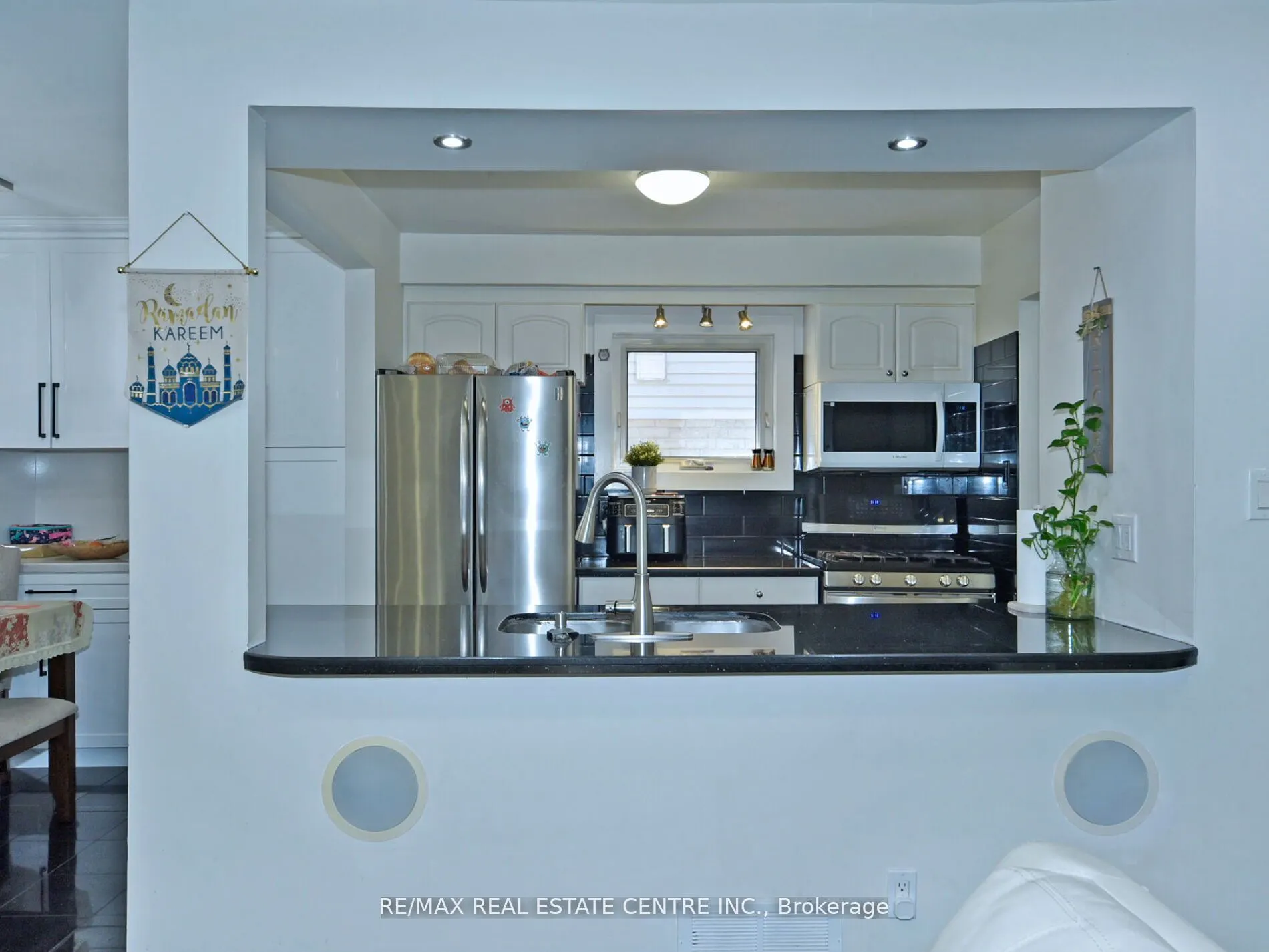 41 Fieldview Crescent