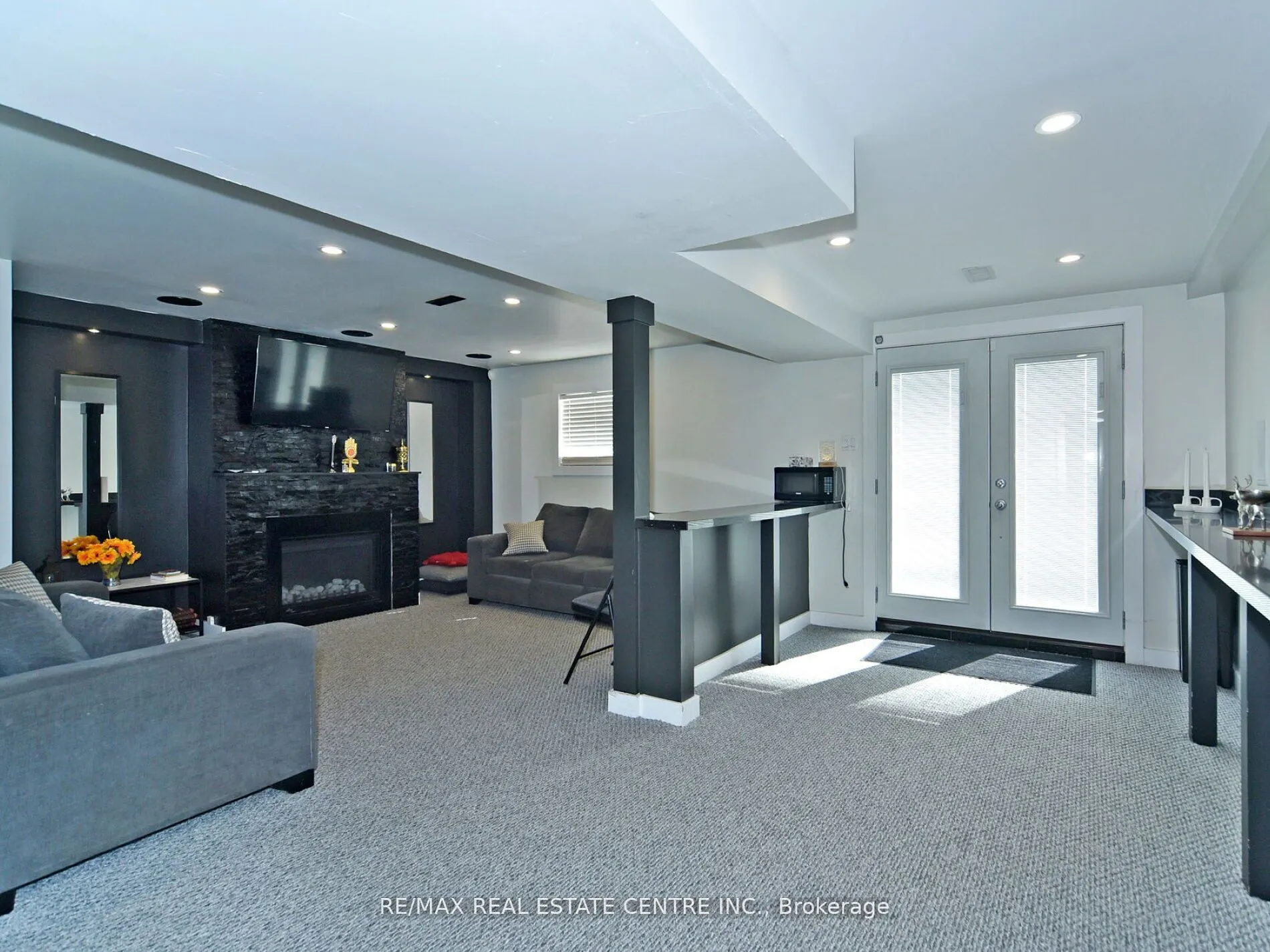 41 Fieldview Crescent