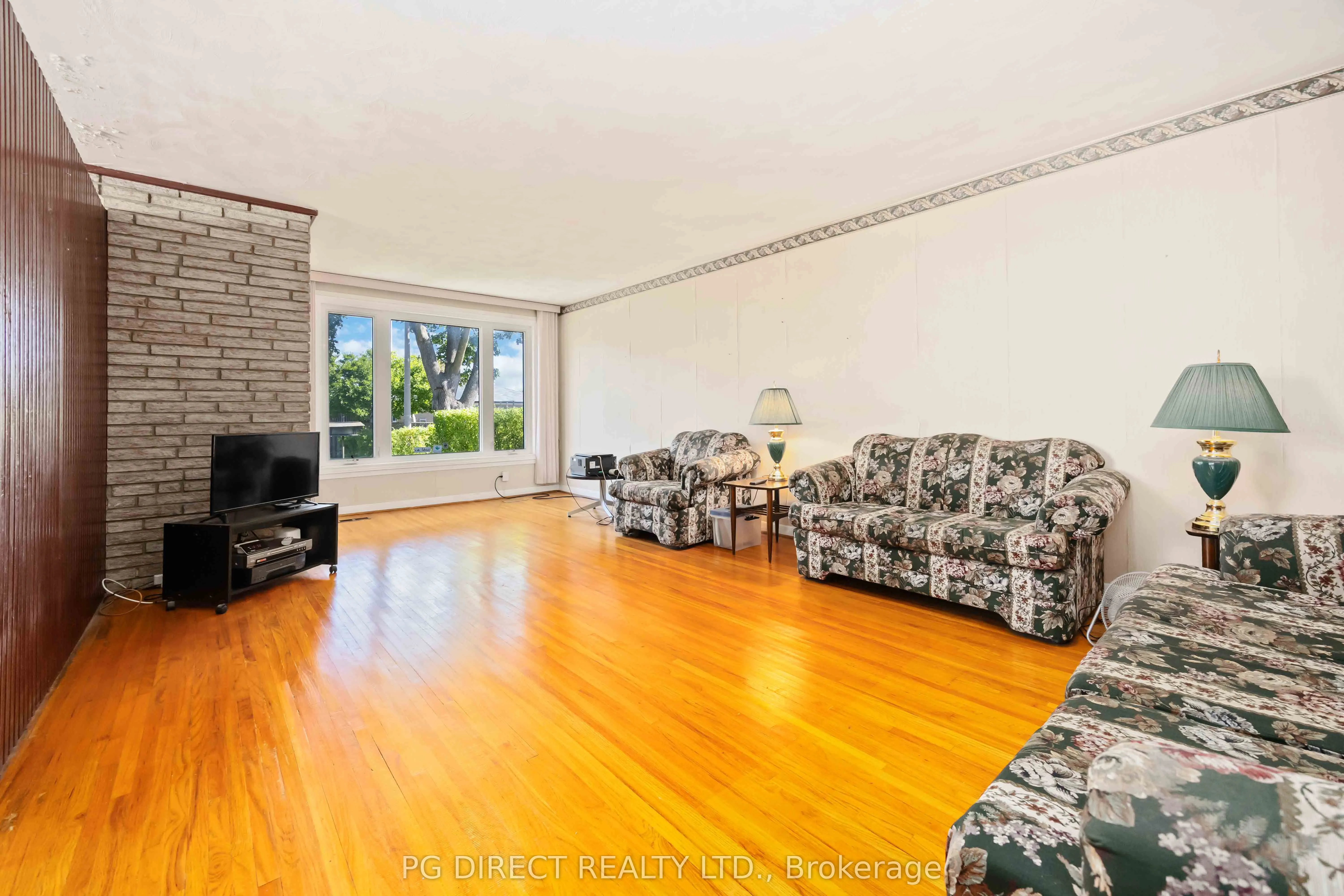 123 Tulloch Drive