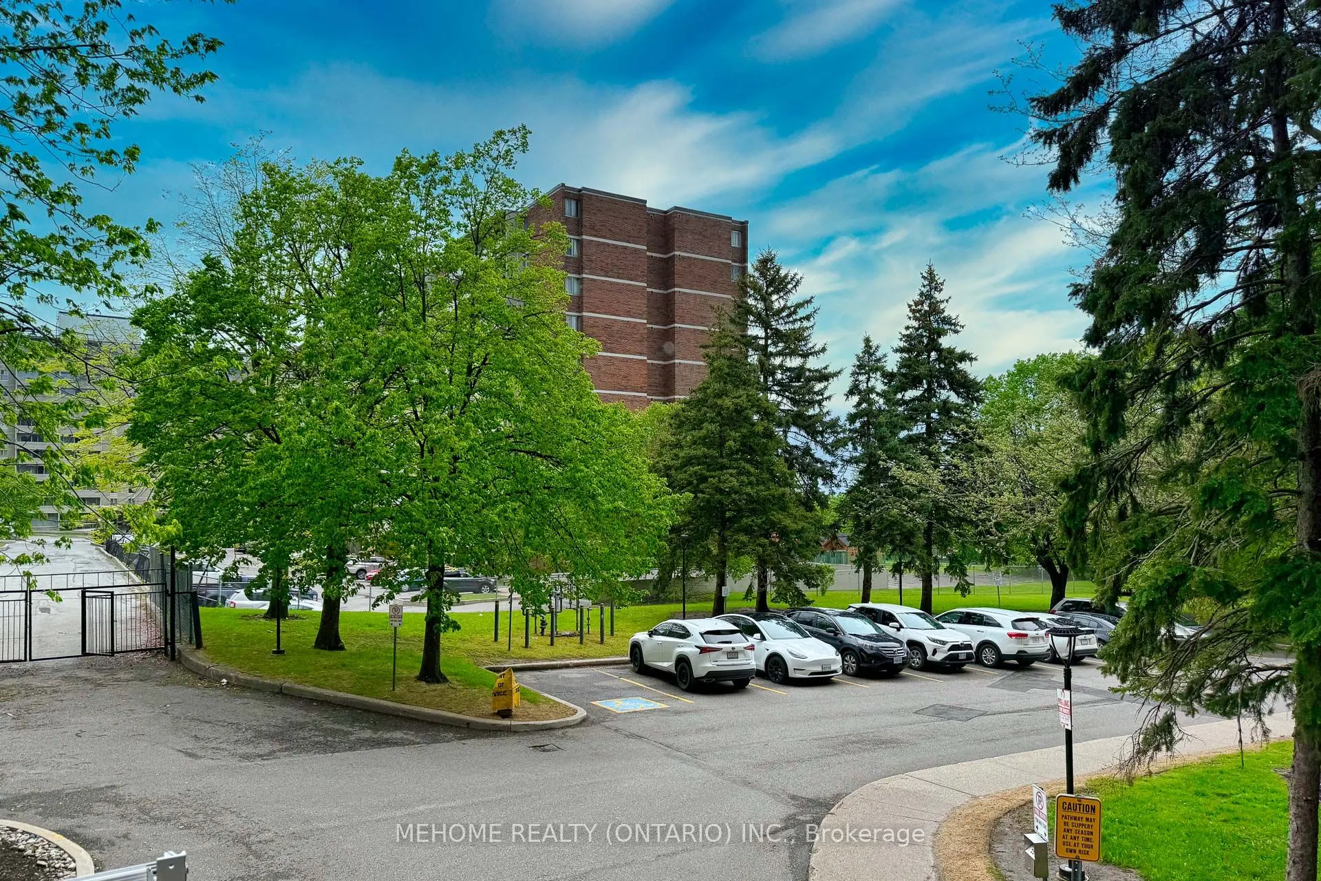 1950 Kennedy Road, #207