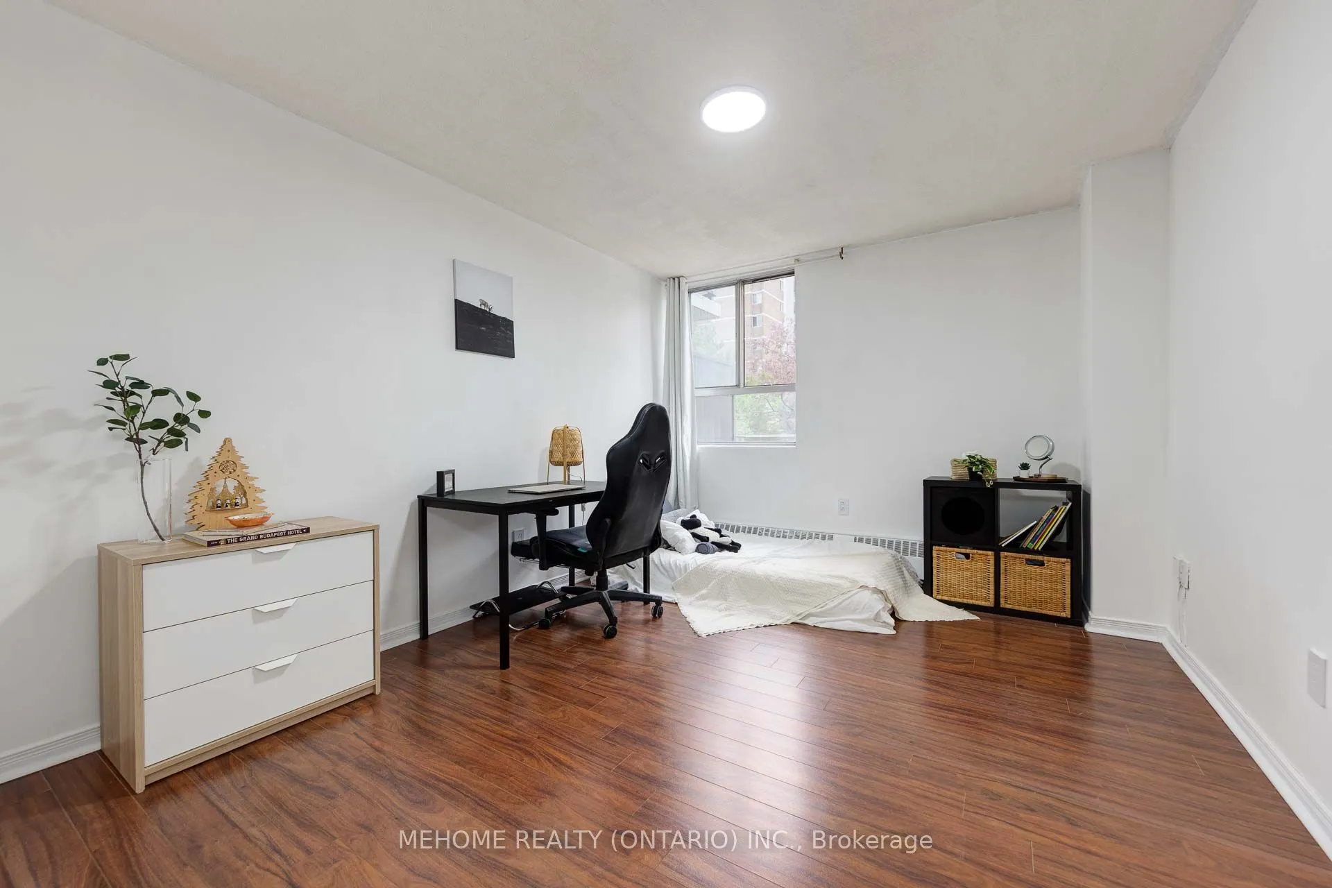 1950 Kennedy Road, #207