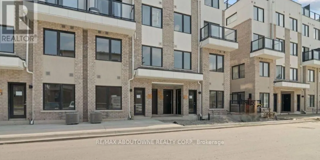 1695 Dersan Street, #220