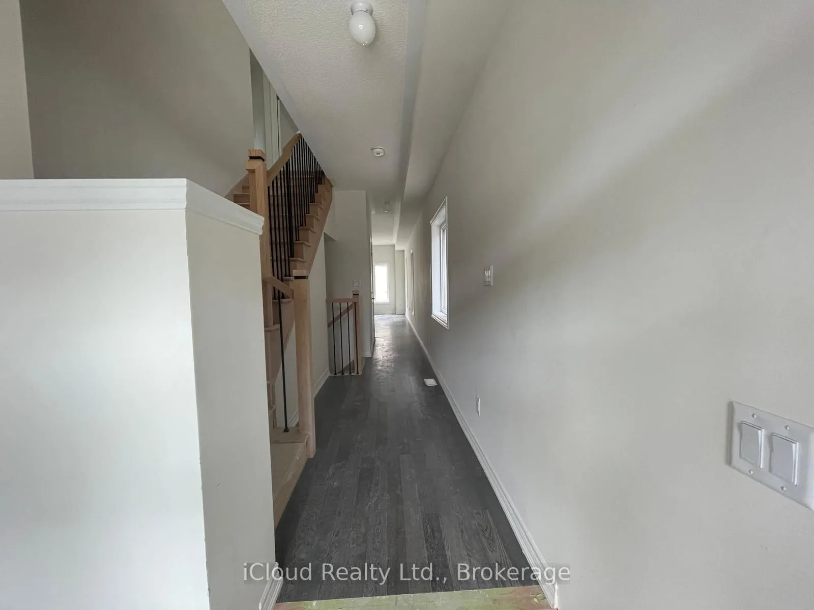 2507 Athena Path