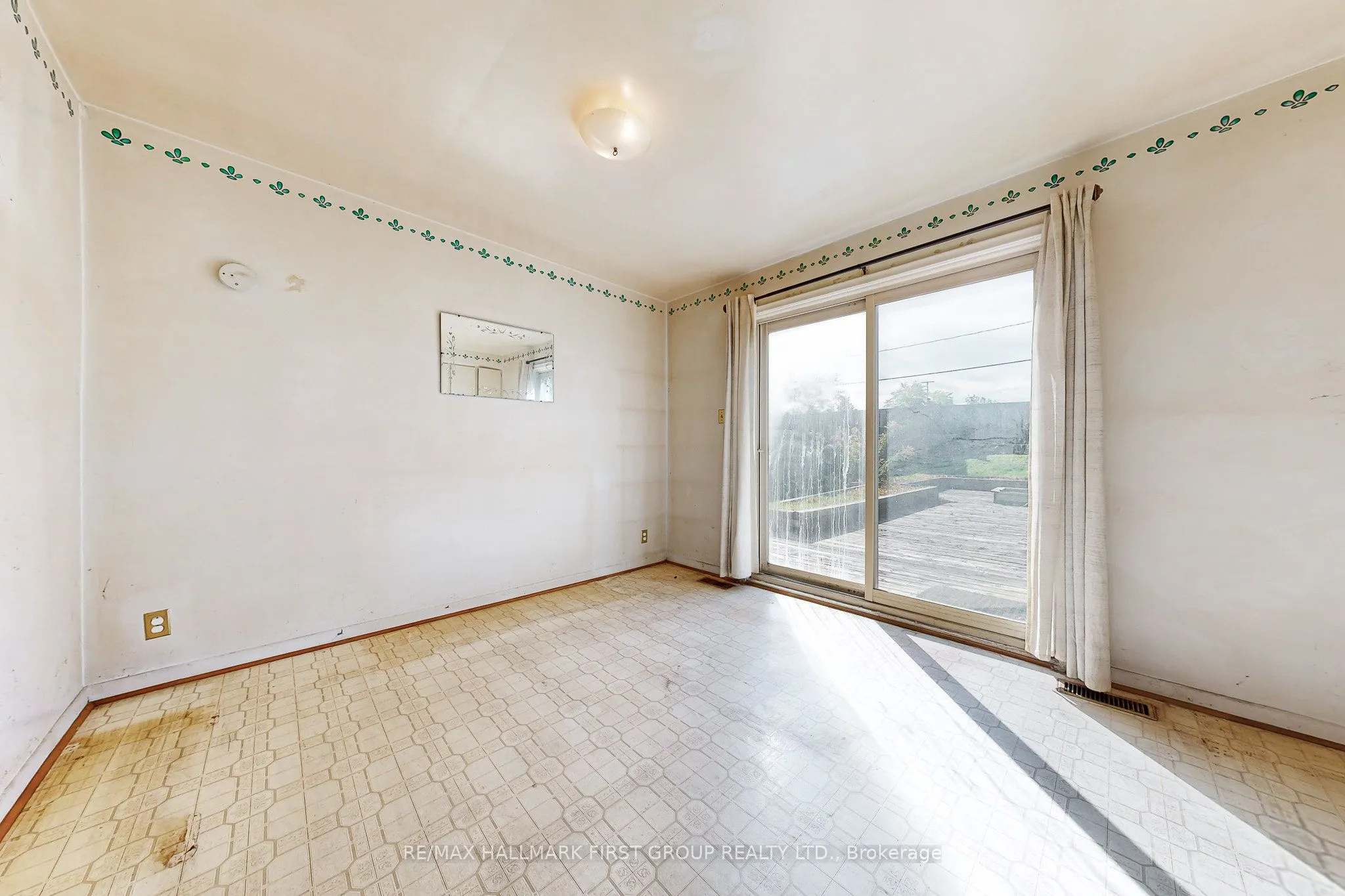 14 Heatherwood Road
