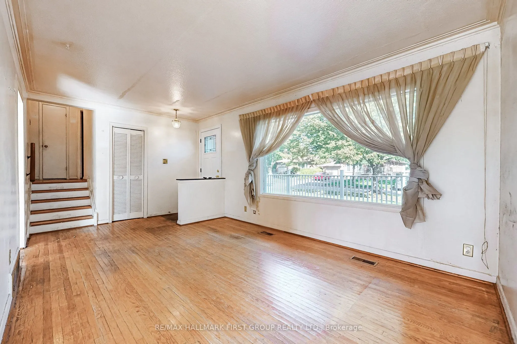 14 Heatherwood Road