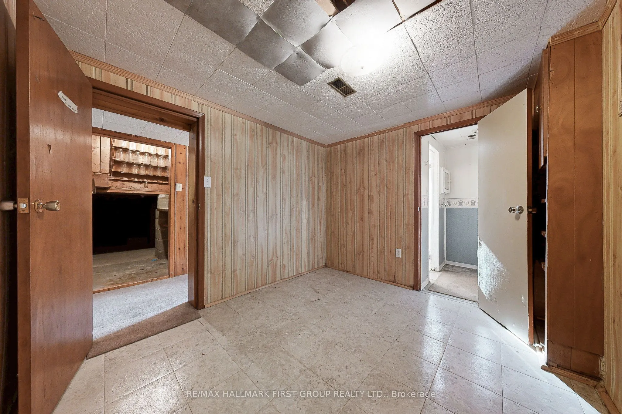 14 Heatherwood Road