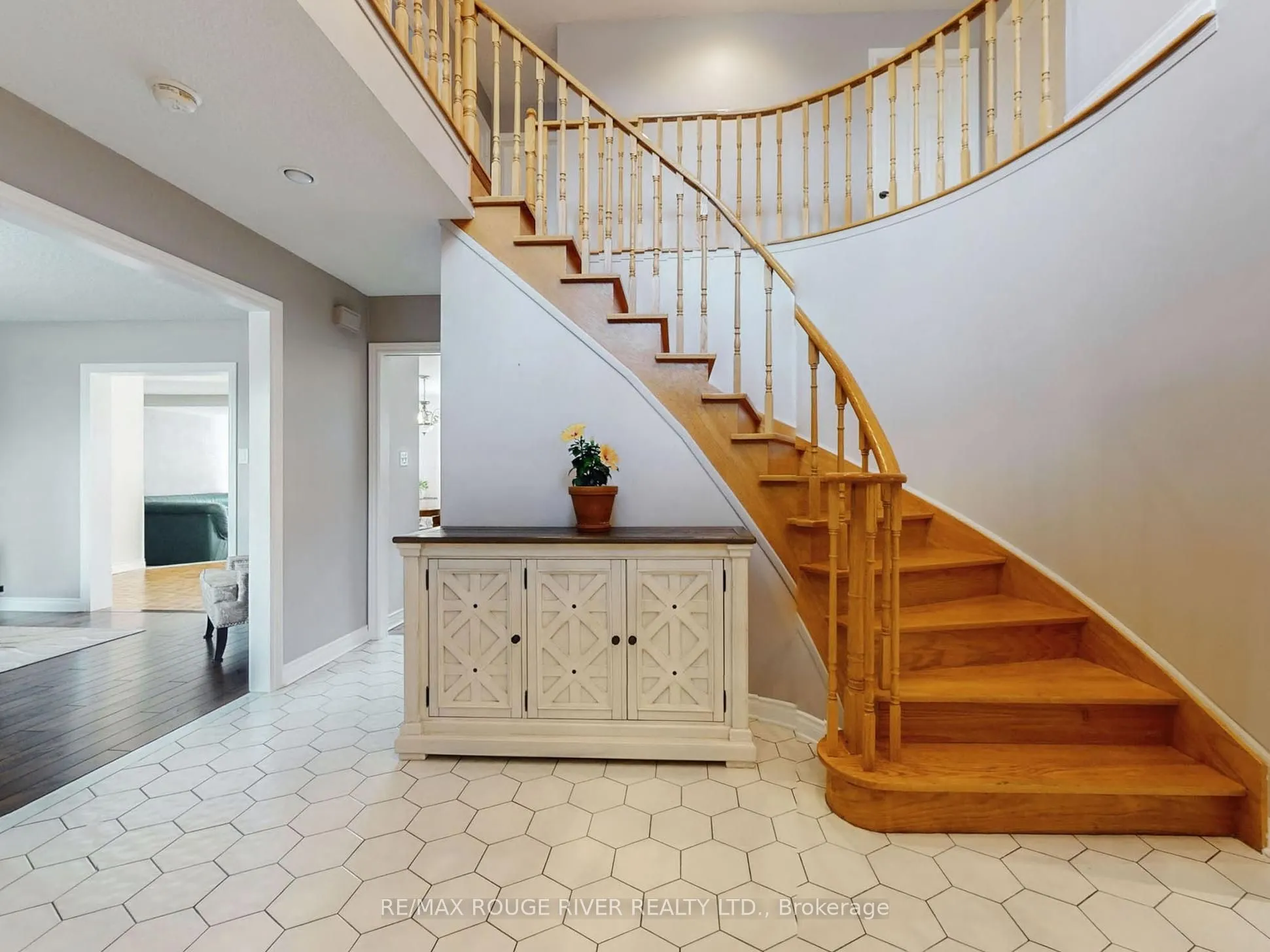 3555 Westney Road