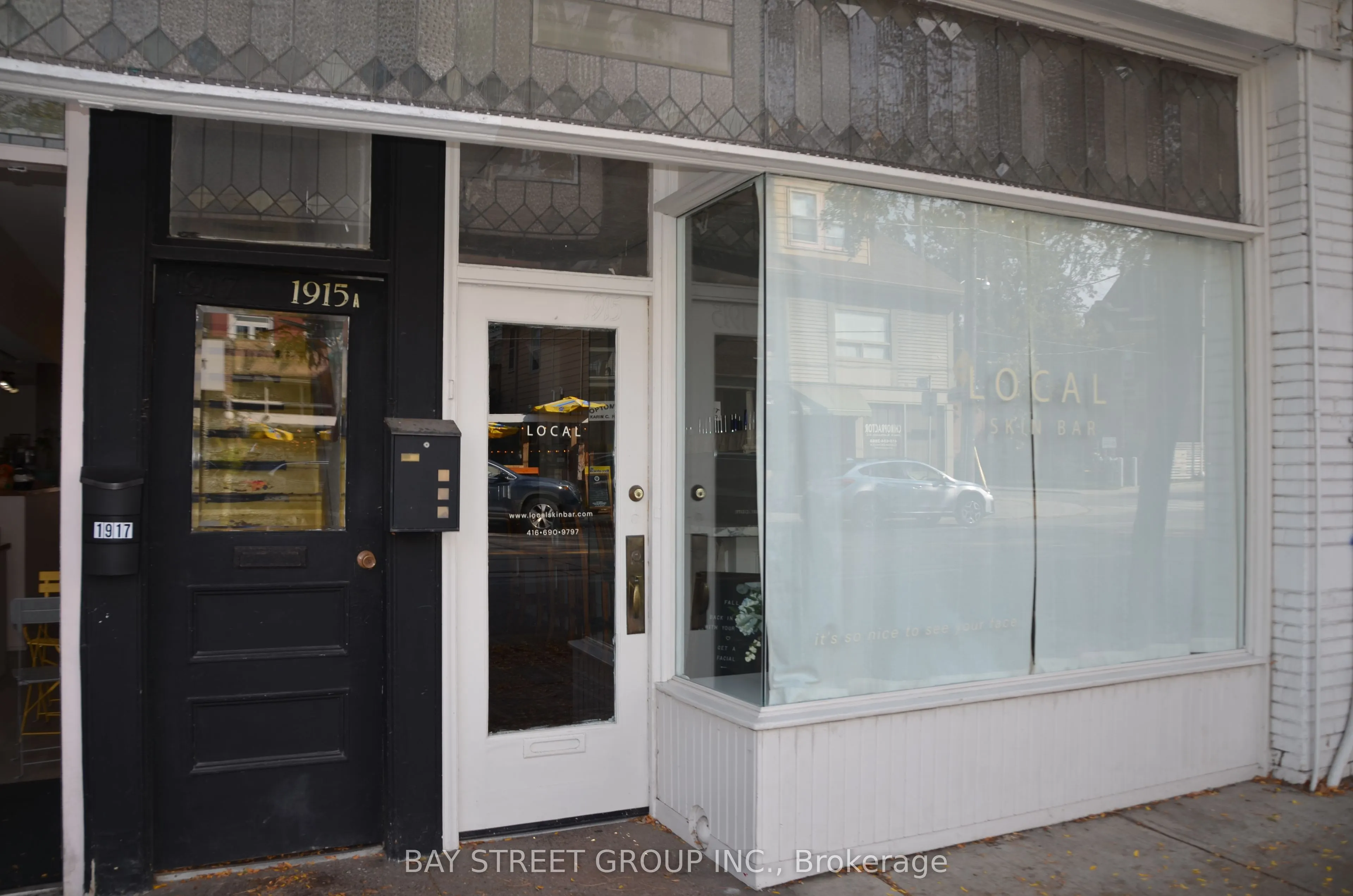 1915A Queen Street E