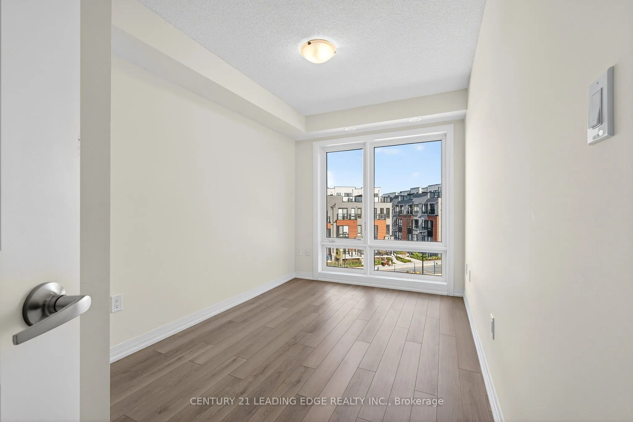 145 Tapscott Road, #32