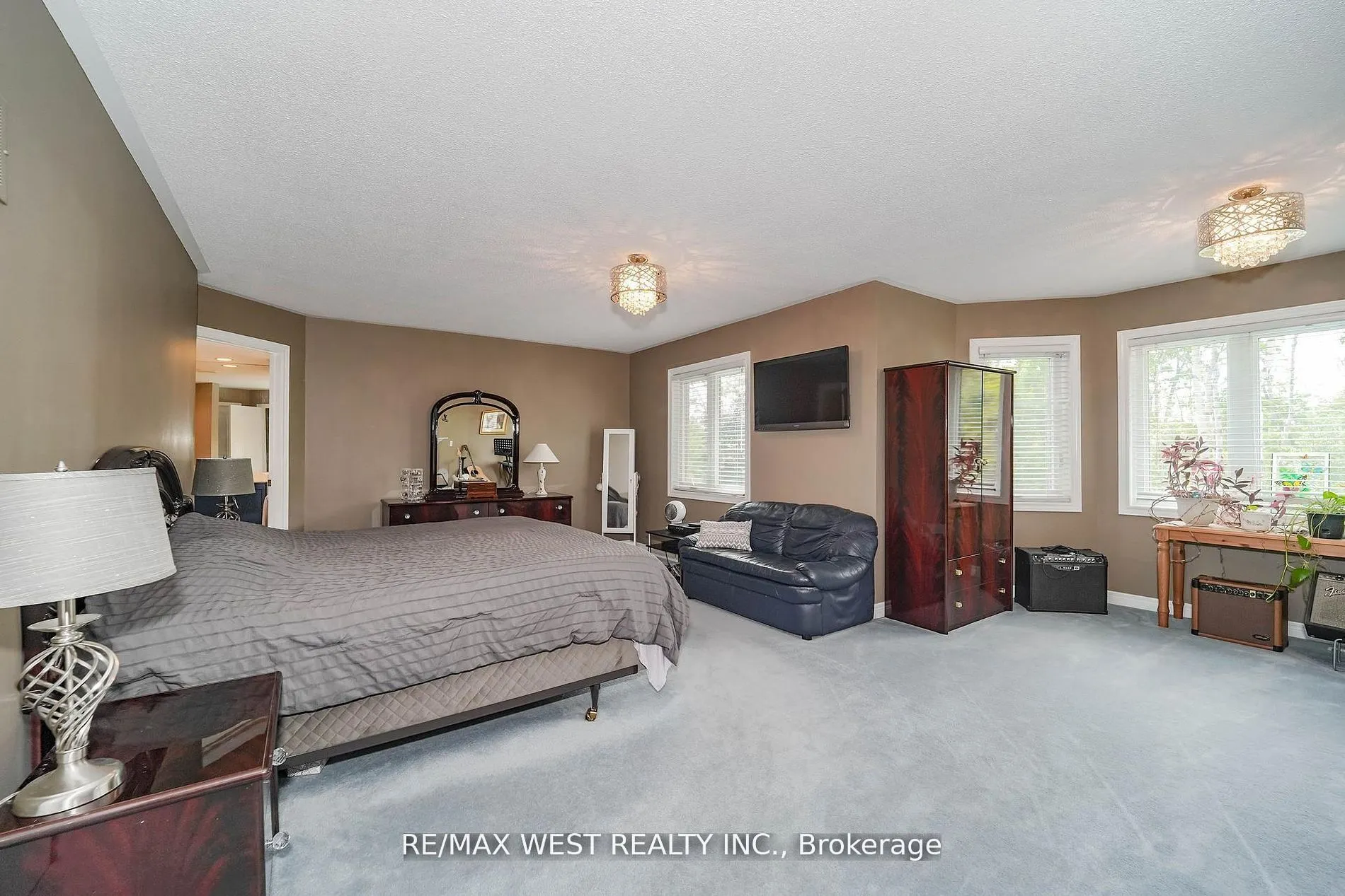 113 Sandcherry Court
