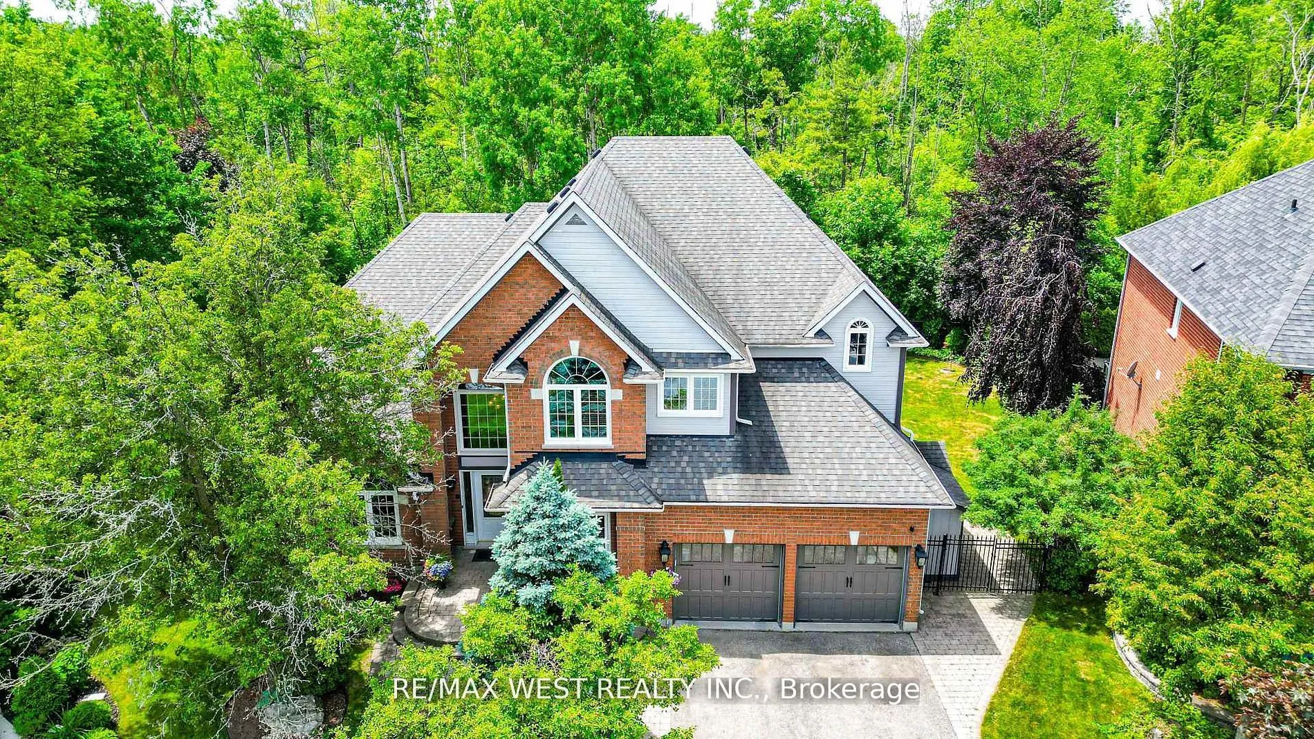 113 Sandcherry Court