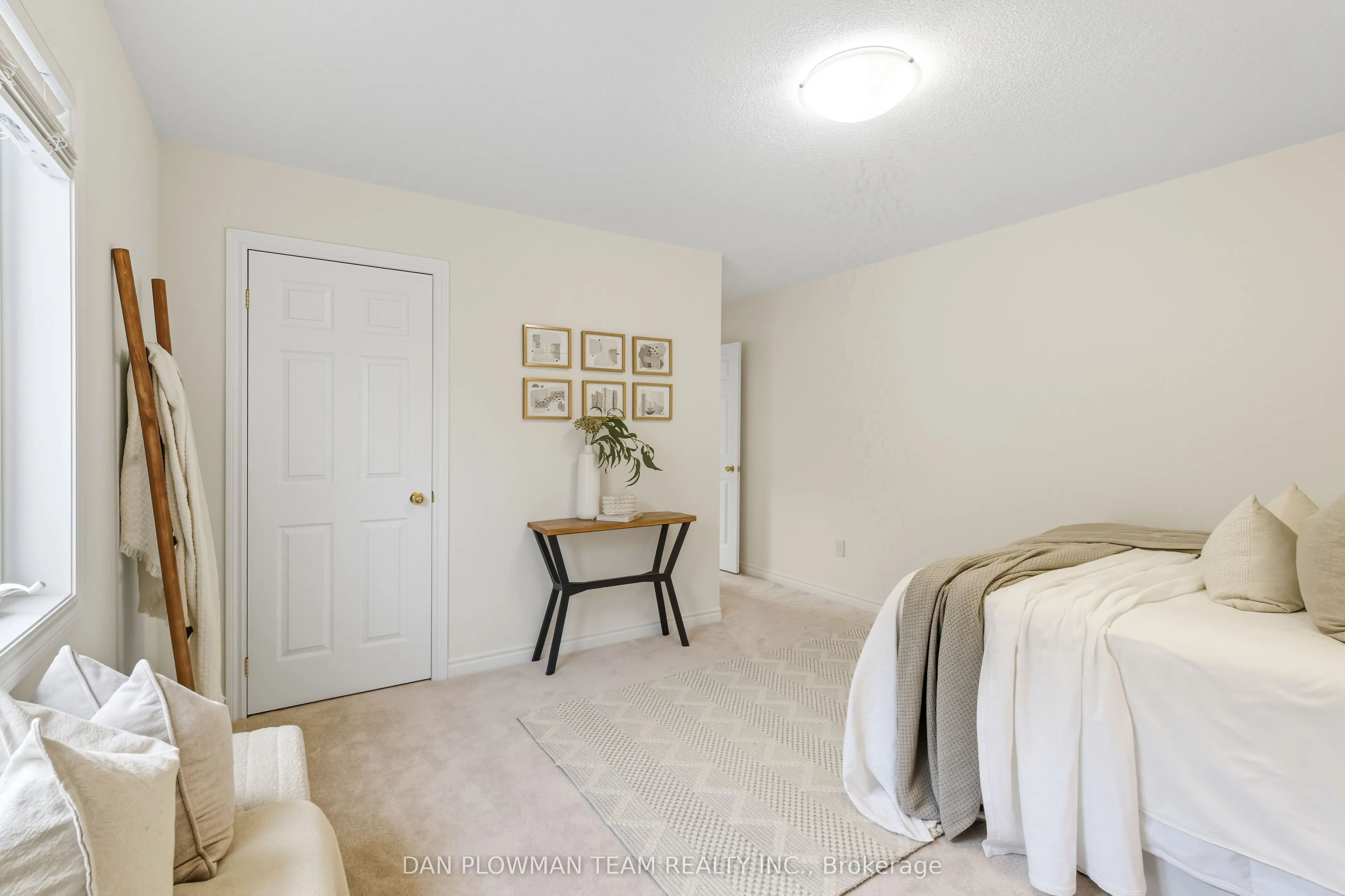 11 Ravensedge Court