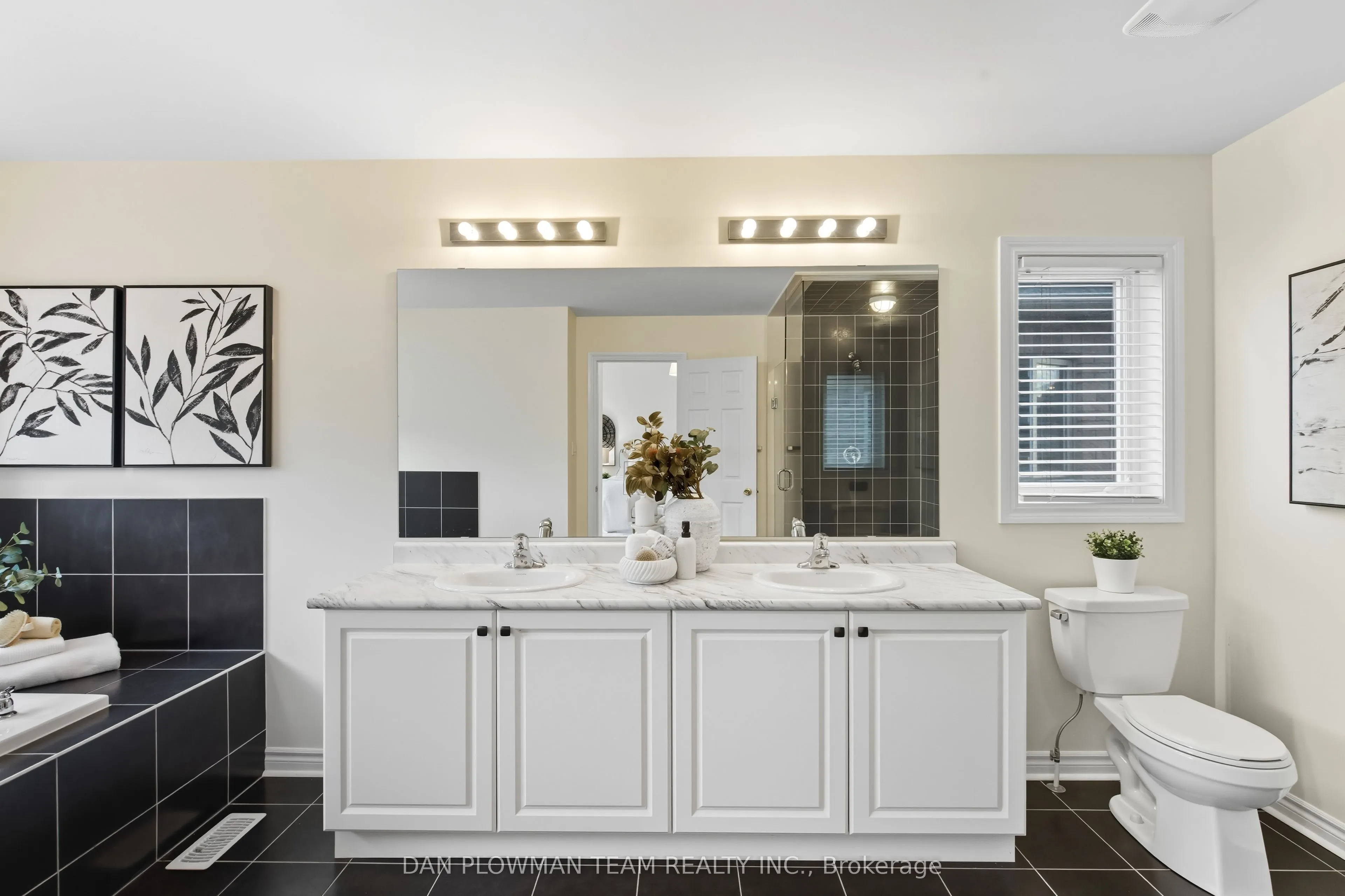 11 Ravensedge Court