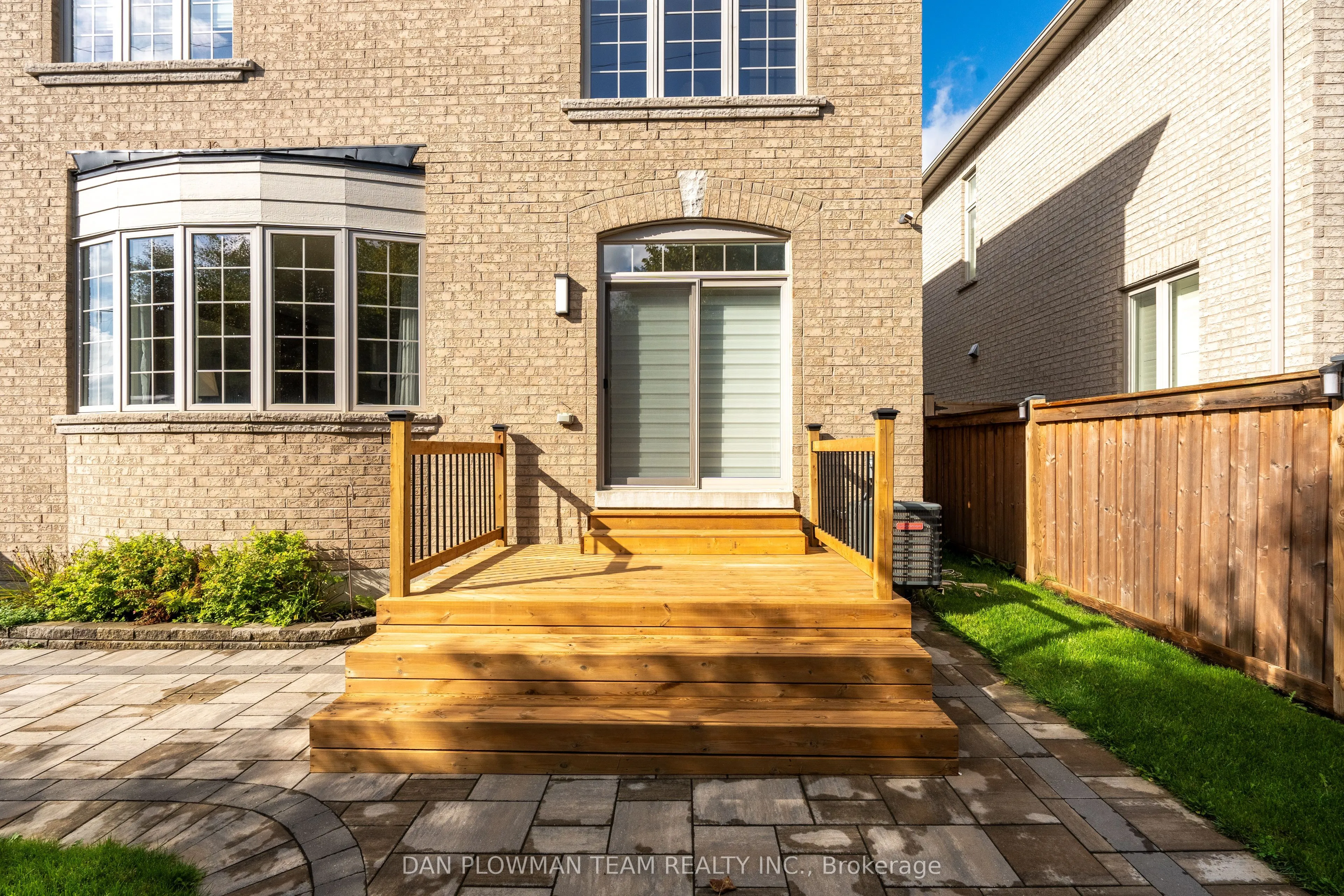 11 Ravensedge Court