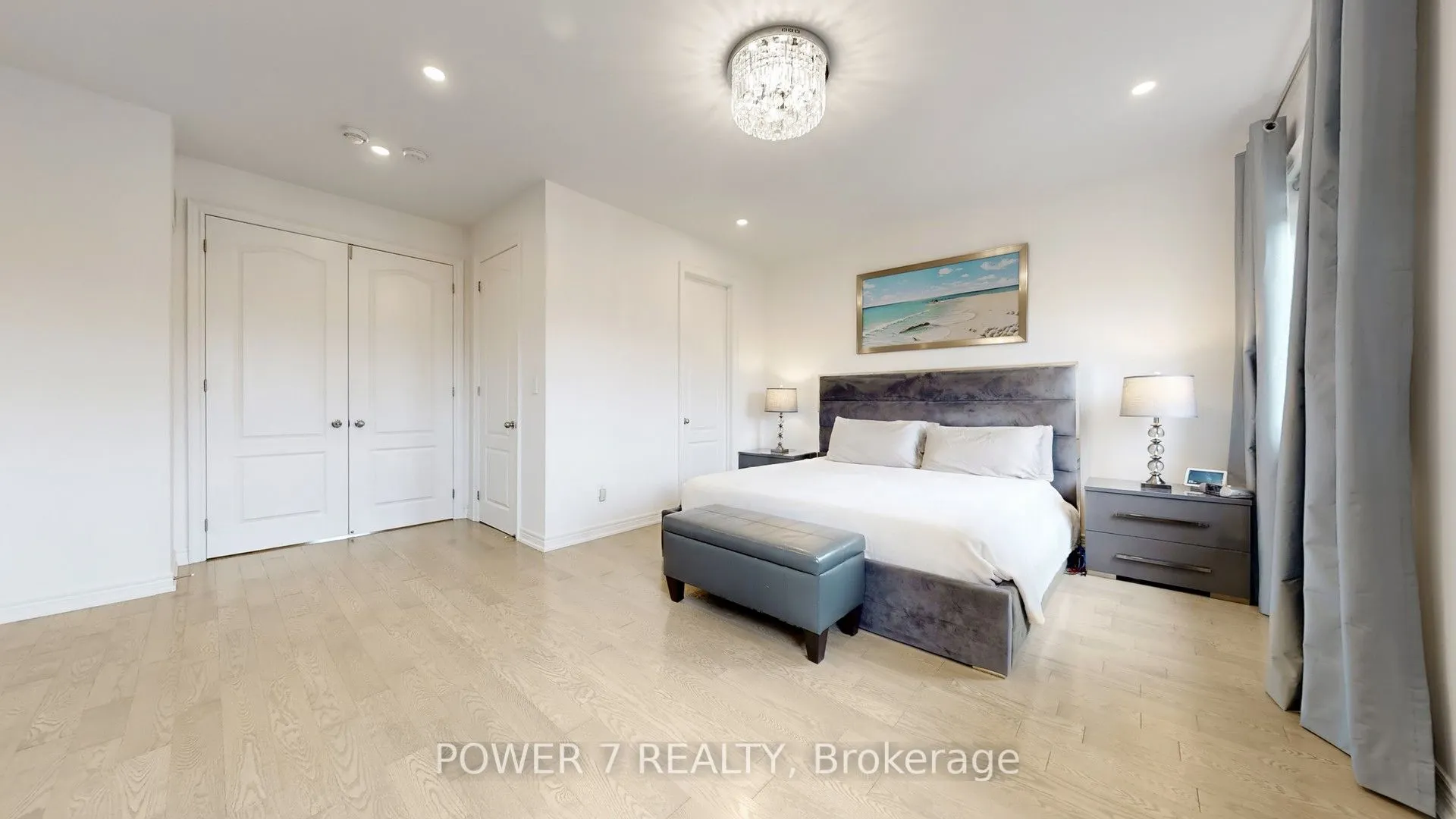 2417 Dress Circle Crescent
