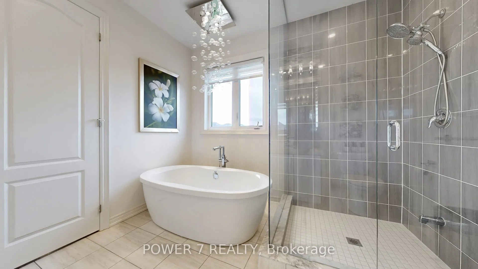 2417 Dress Circle Crescent