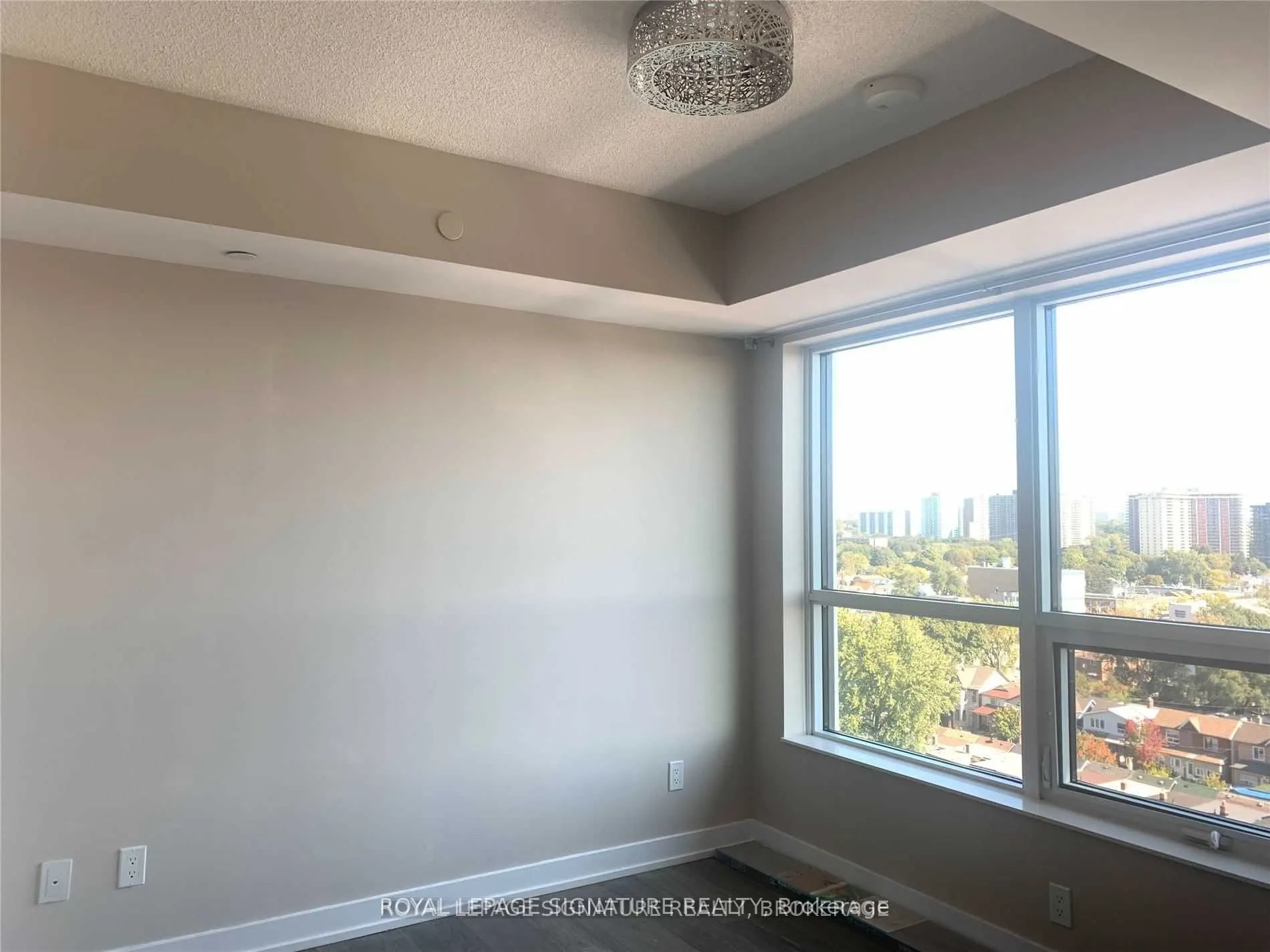 8 Trent Avenue, #1114