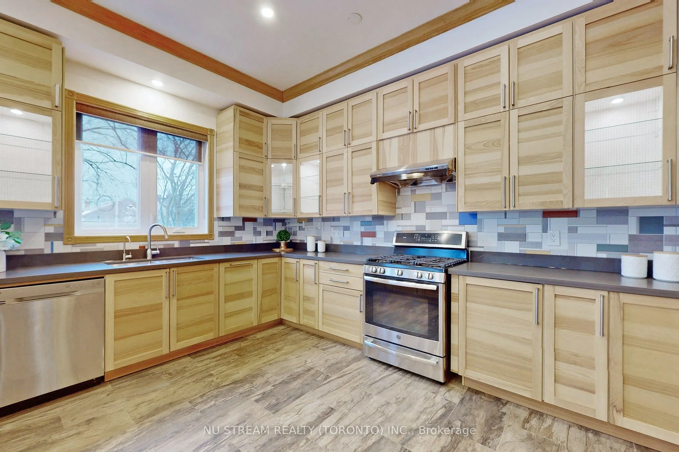 3 Lawndale Road