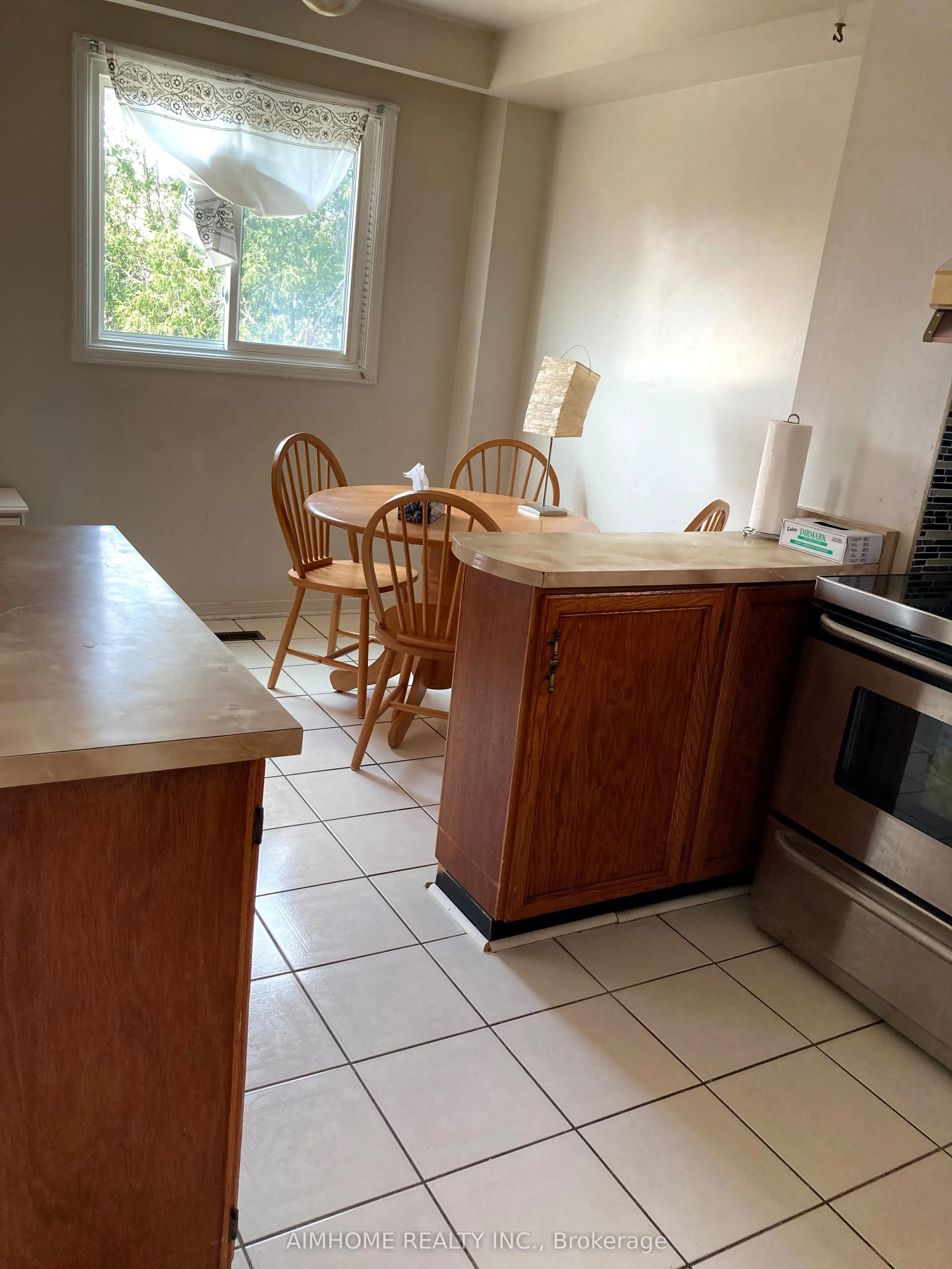 12 Blue Eagle Trail, #Room1