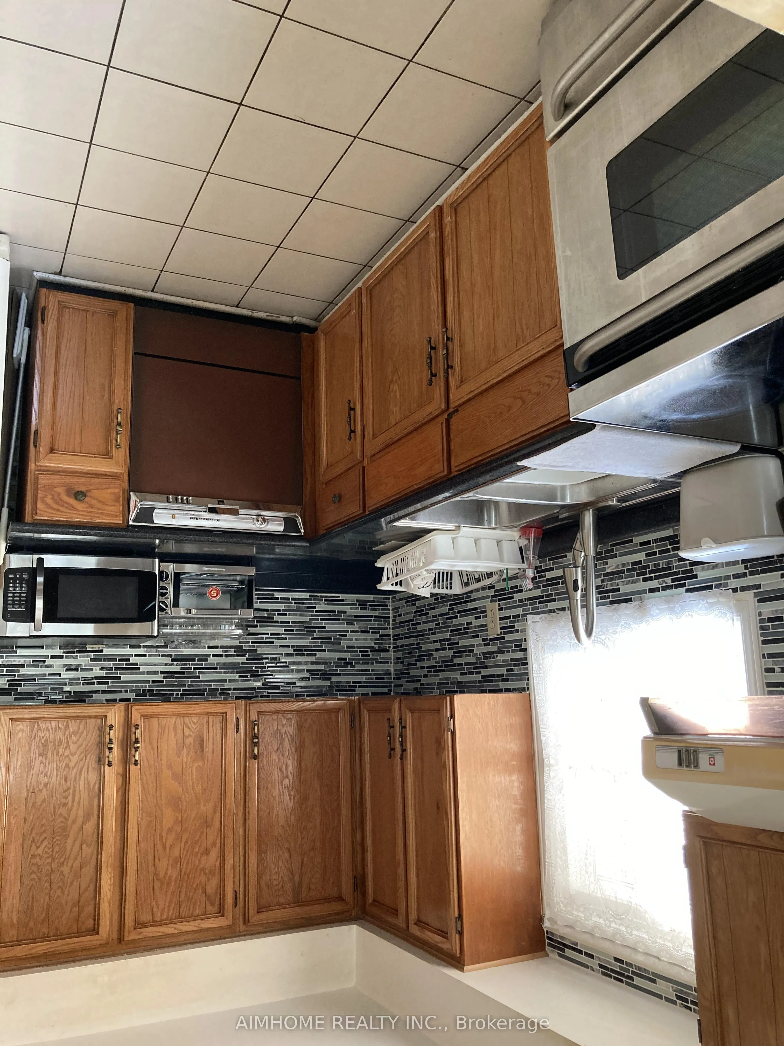 12 Blue Eagle Trail, #Room1