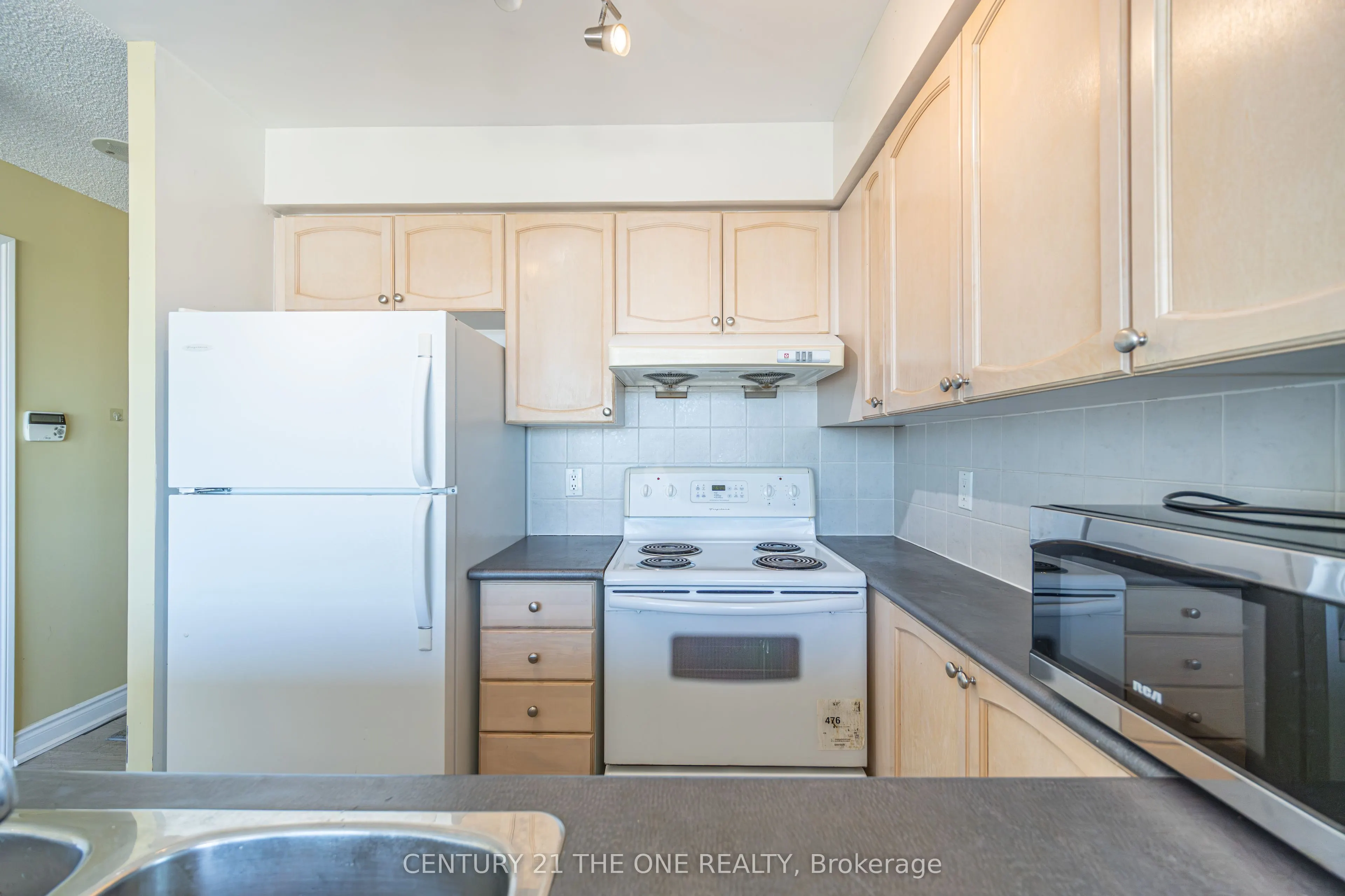 60 Brian Harrison Way, #1204