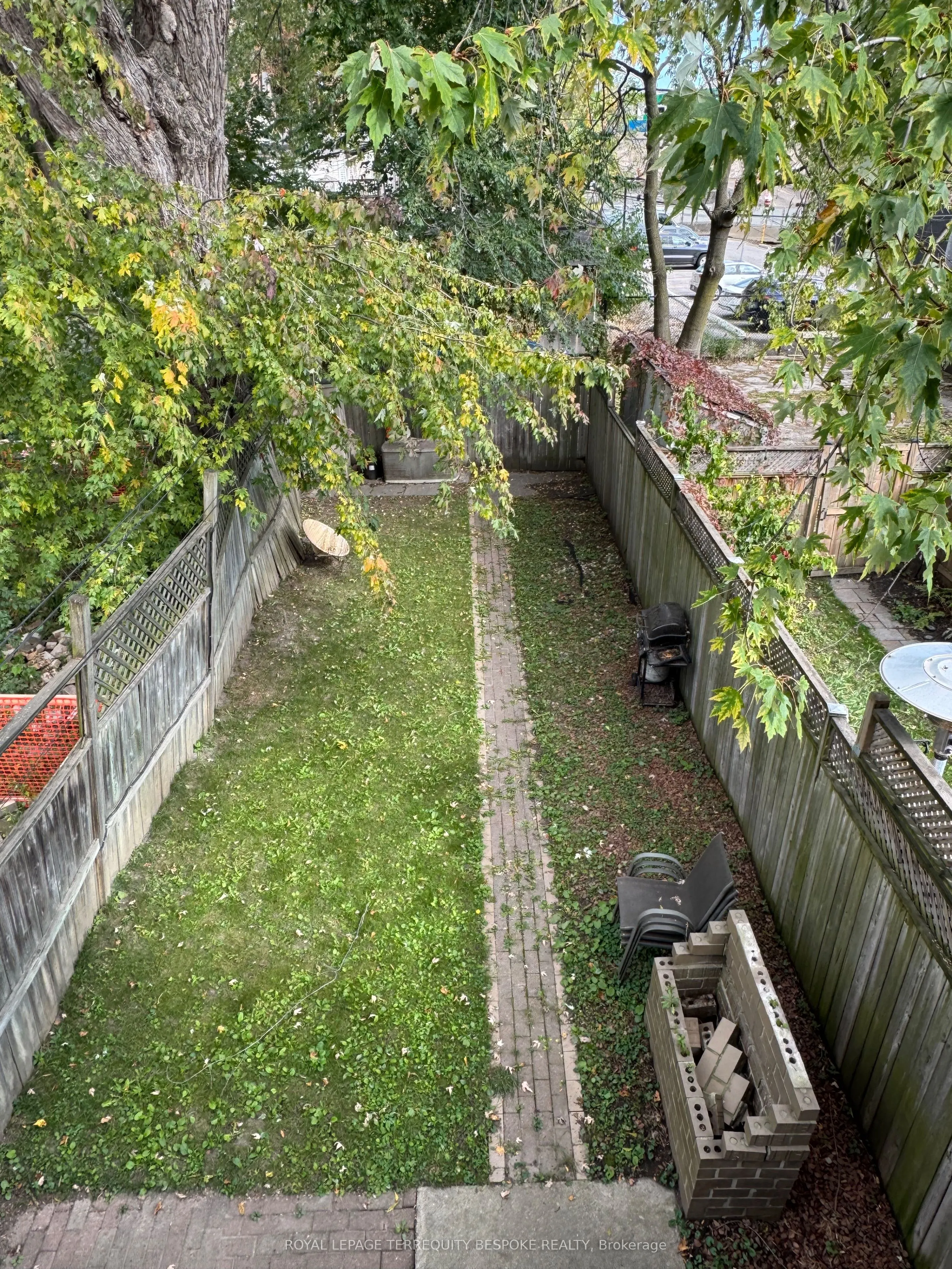 19 Lewis Street, #3 - upper