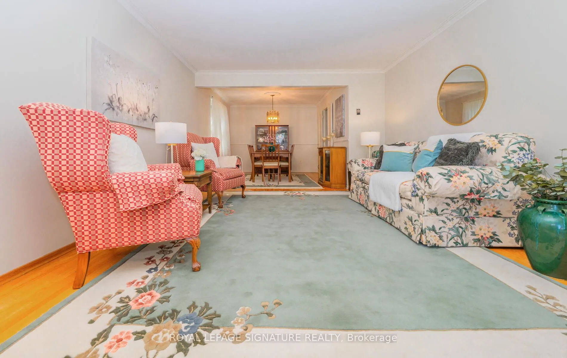 43 Collingsbrook Boulevard