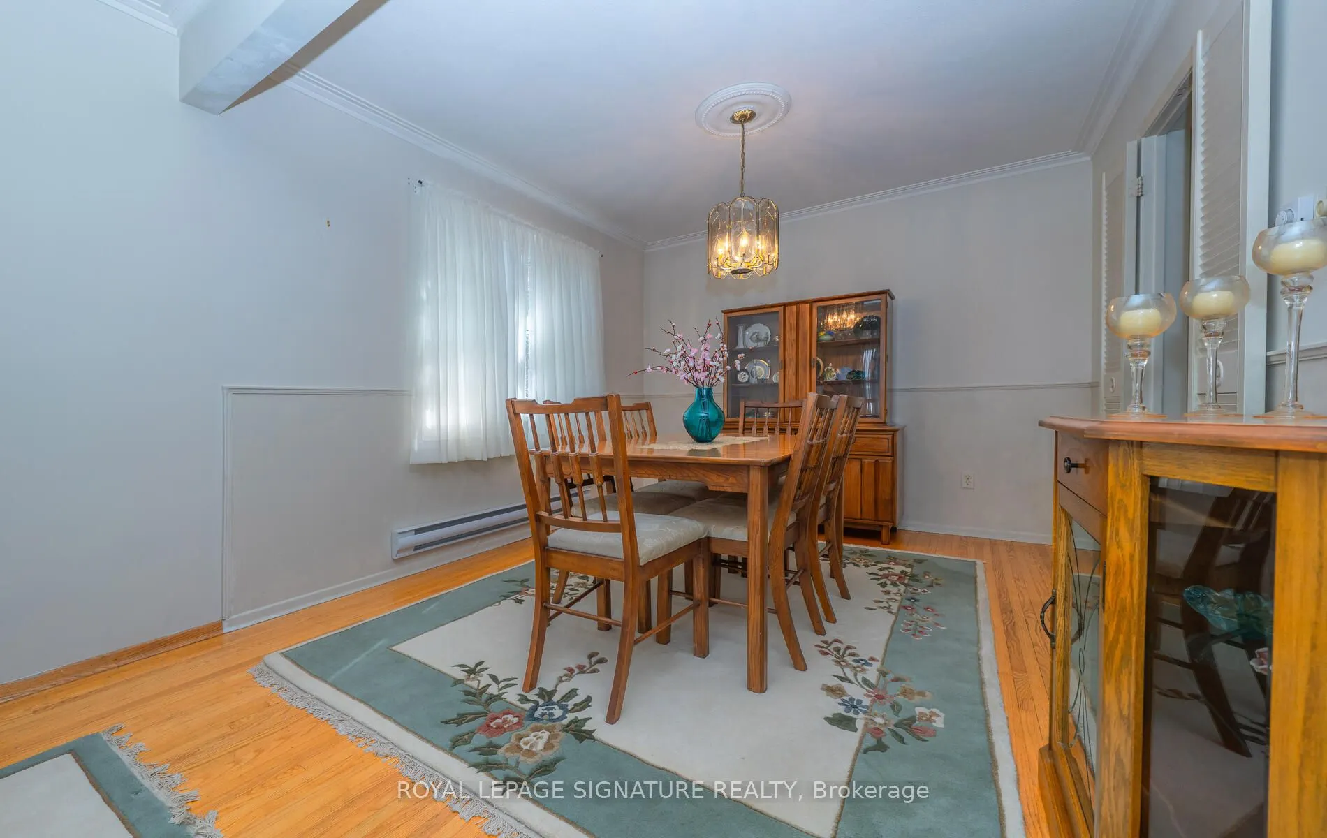 43 Collingsbrook Boulevard