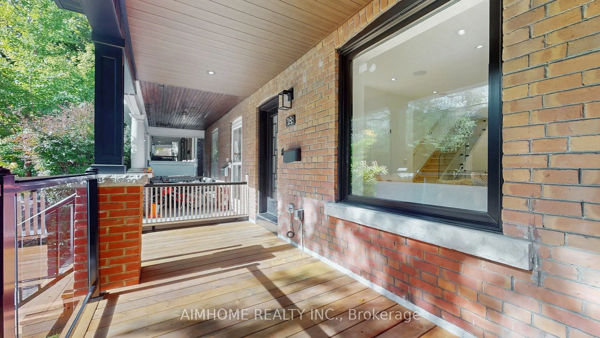 38 Sparkhall Avenue