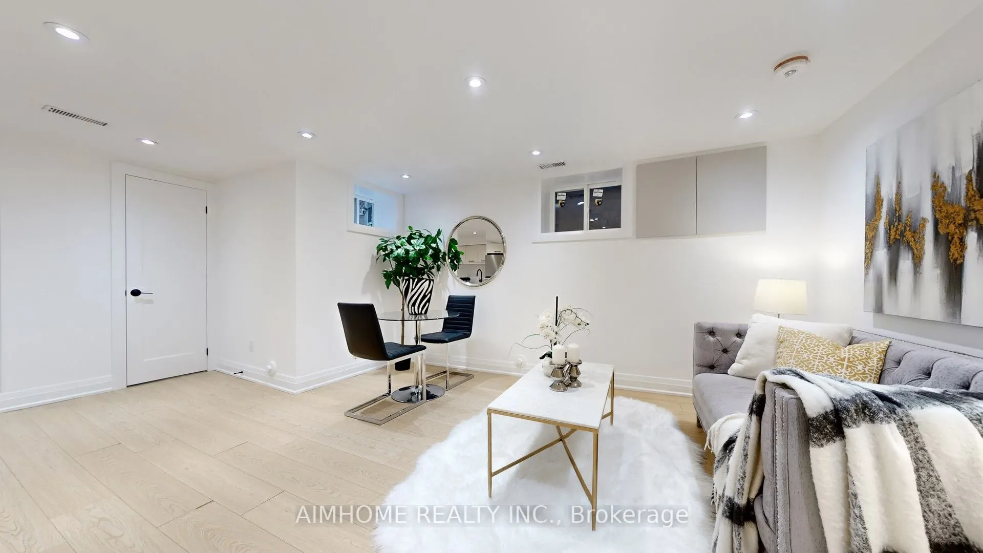 38 Sparkhall Avenue