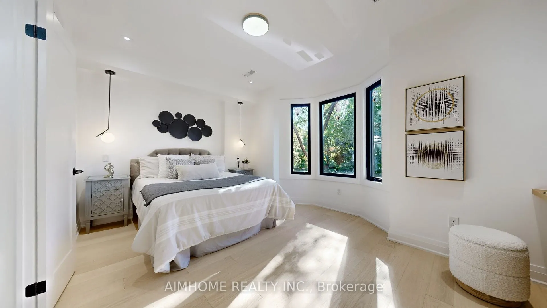 38 Sparkhall Avenue